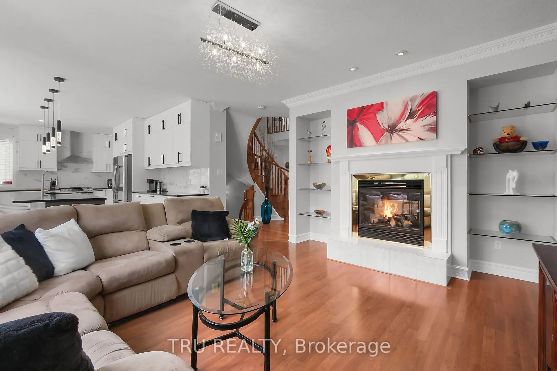 306 Dawnlight Street