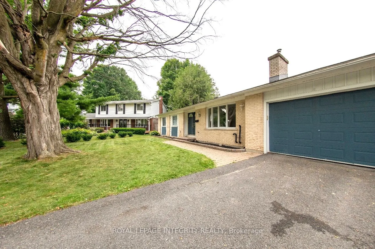27 Roberta Crescent