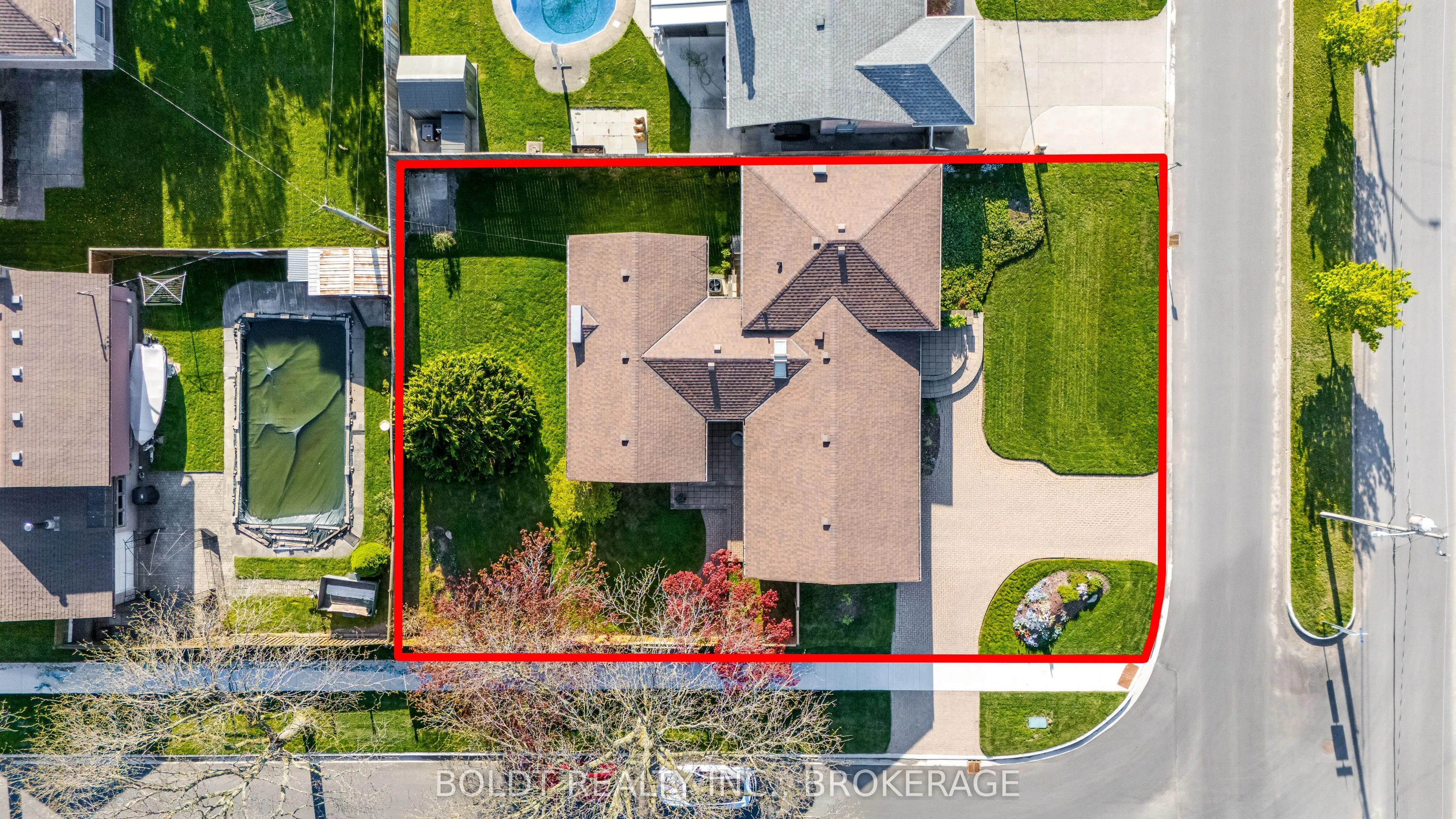 8143 Sarah Street
