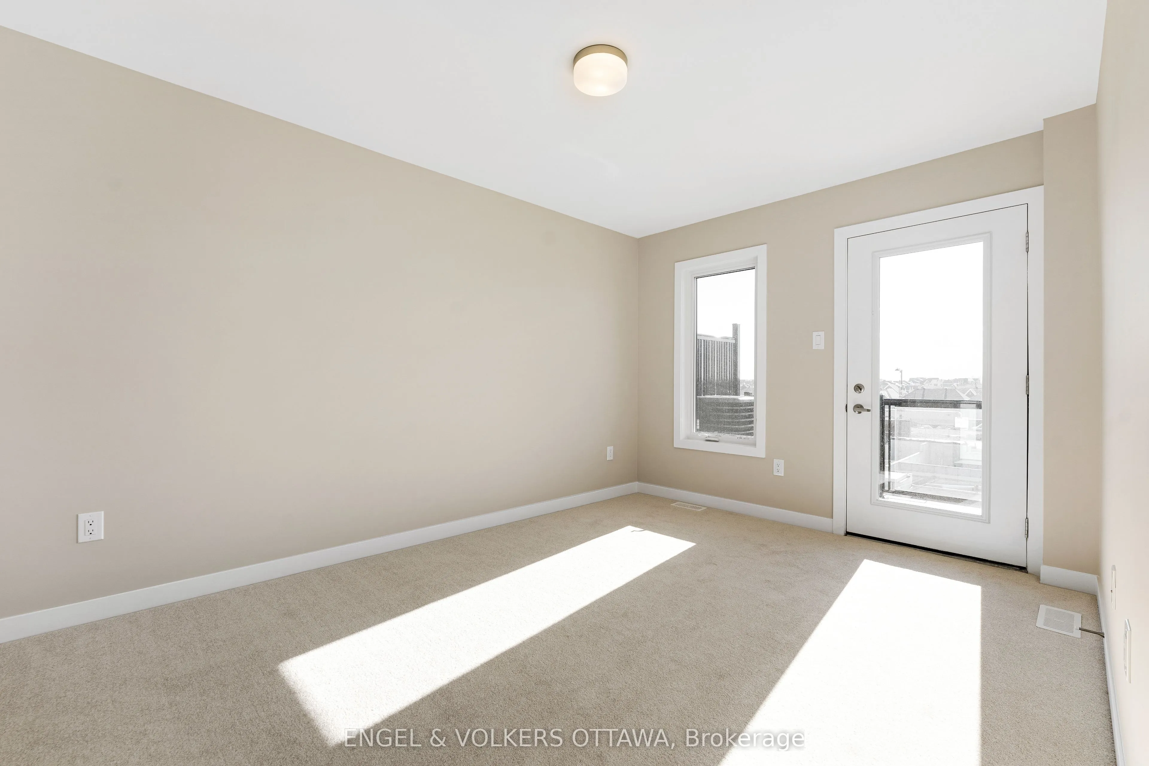 328 Catsfoot Walk