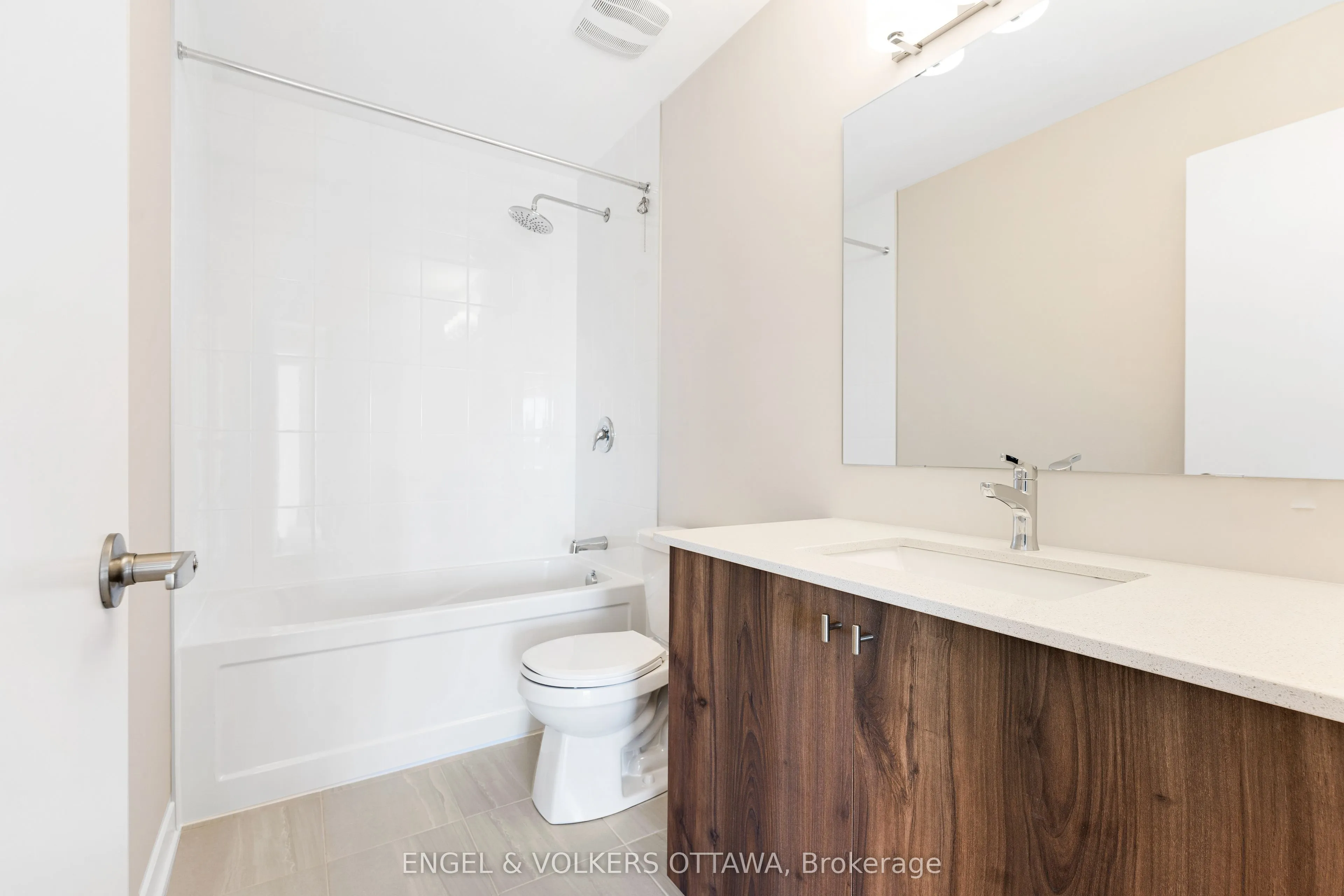328 Catsfoot Walk