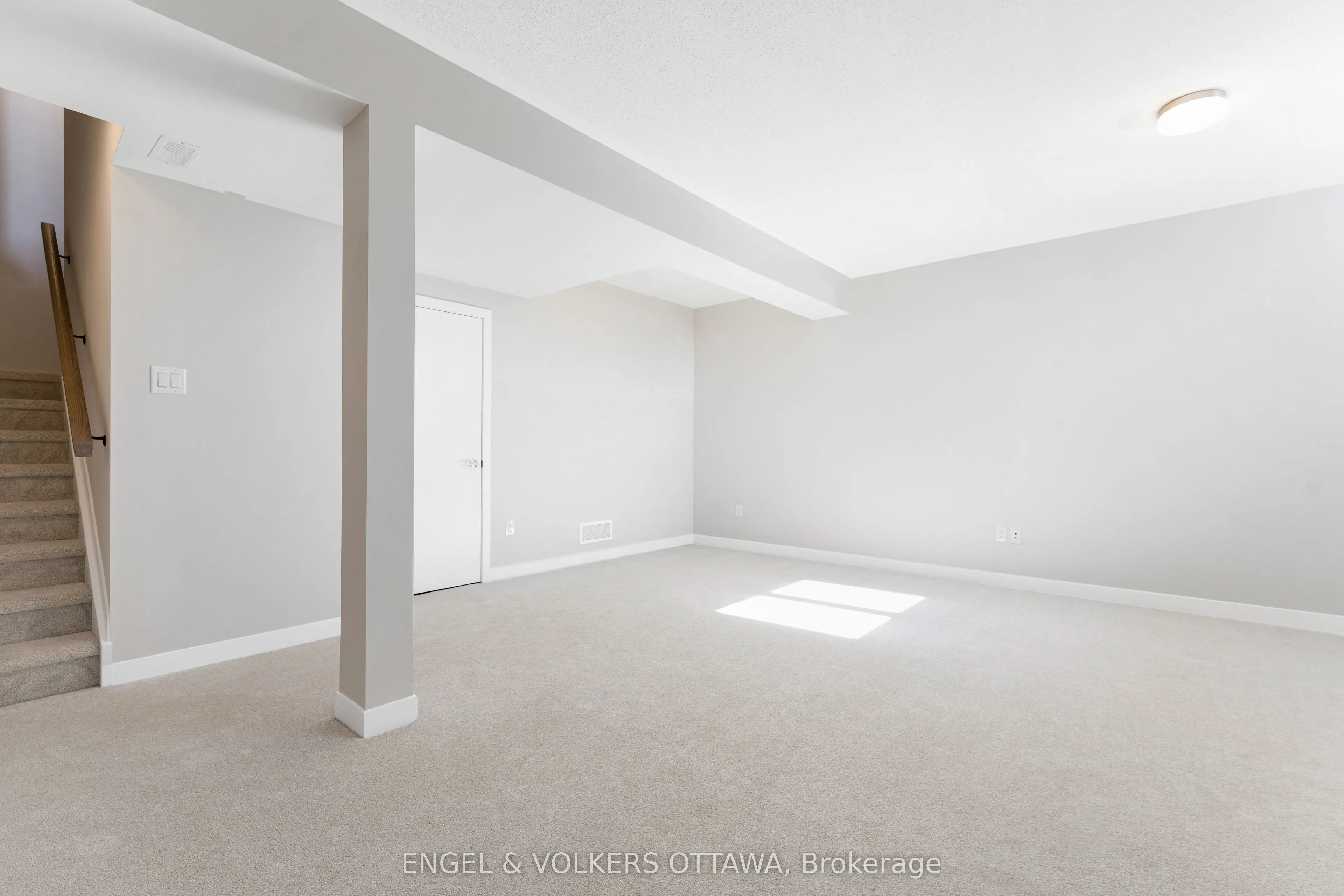 328 Catsfoot Walk