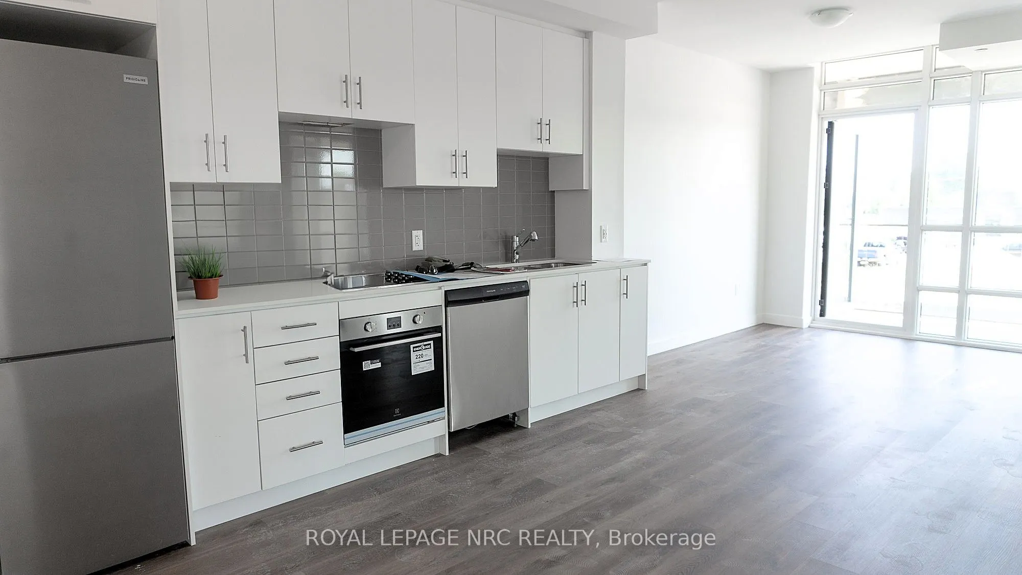 461 Green Road, #223