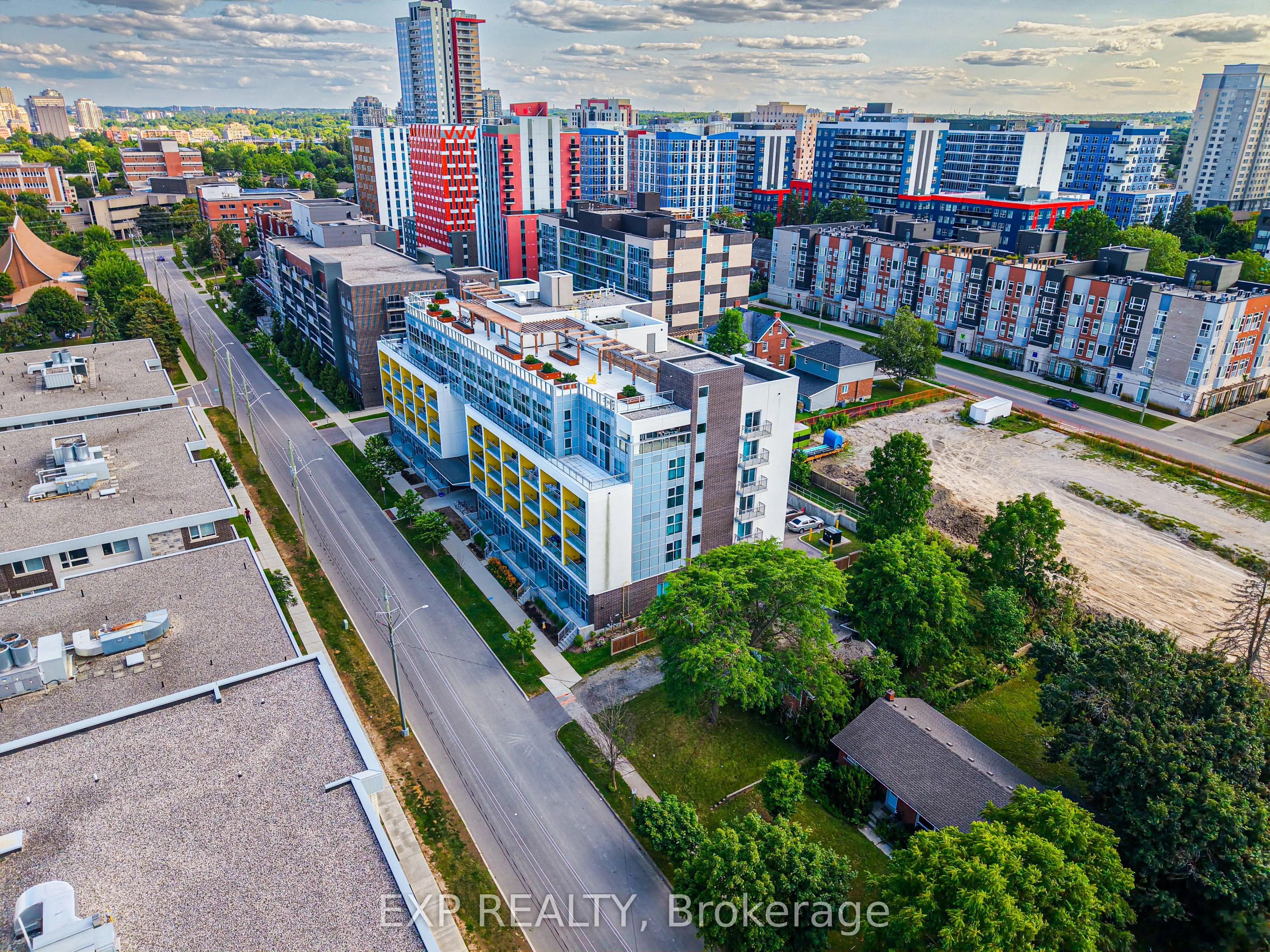 257 Hemlock Street, #408