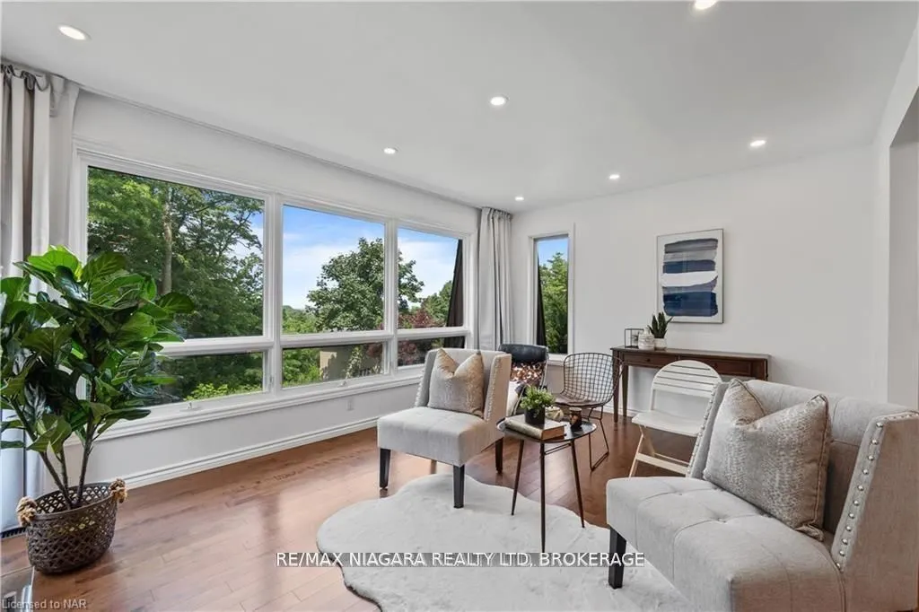 50 Melrose Drive
