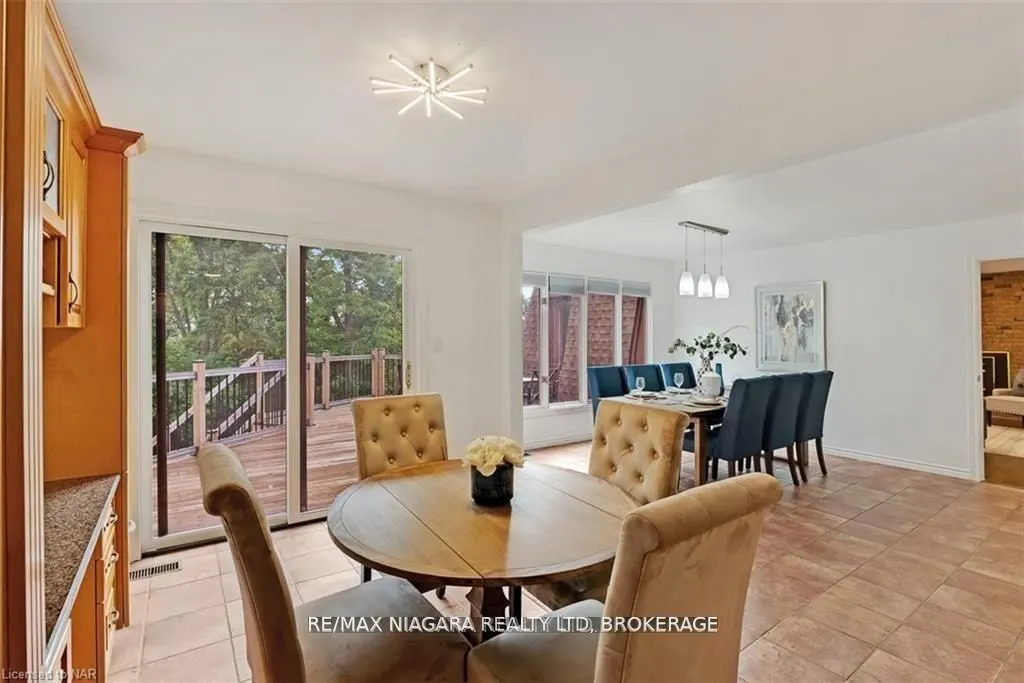 50 Melrose Drive