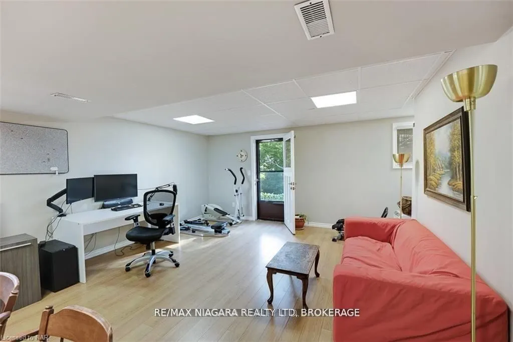 50 Melrose Drive