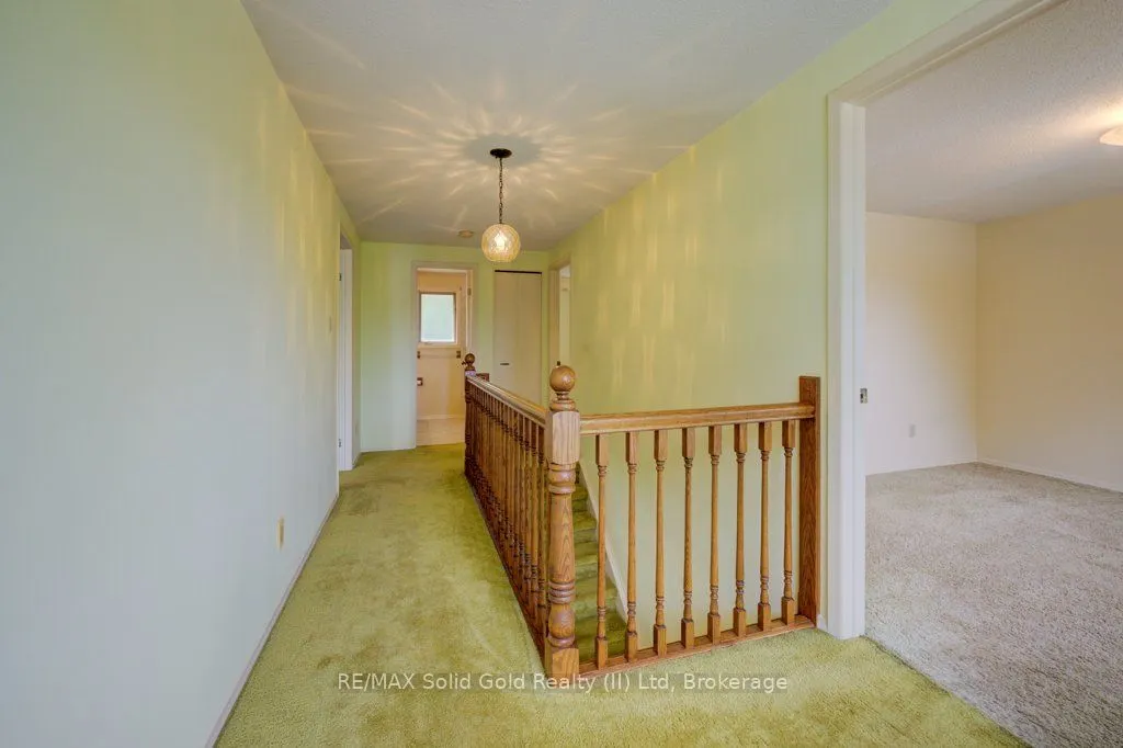 71 Ripley Crescent