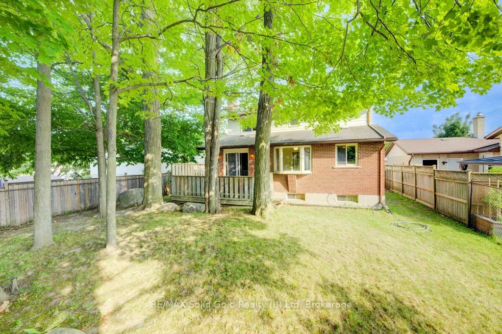 71 Ripley Crescent