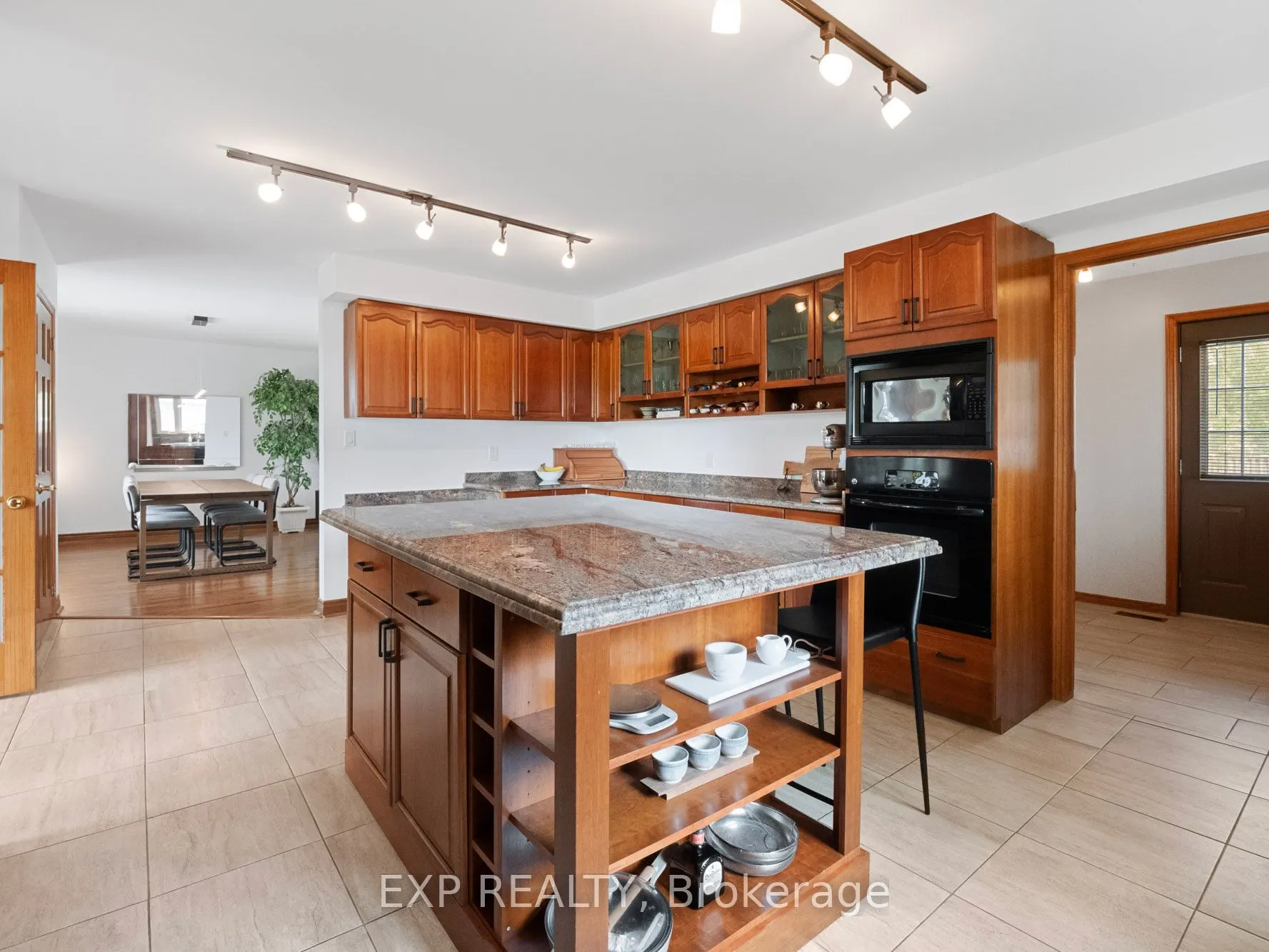 3446 Black Creek Road