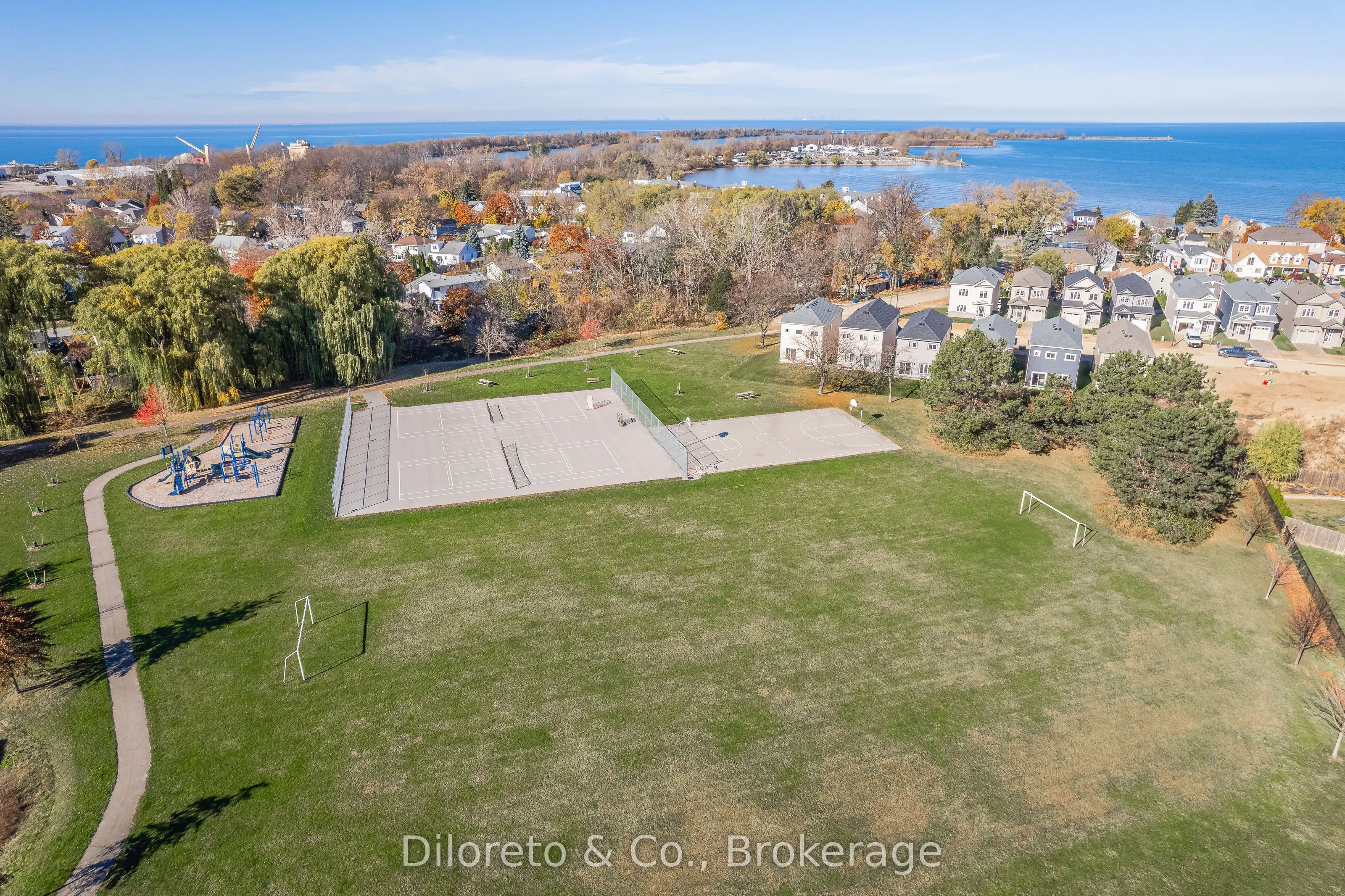6 Bromley Drive