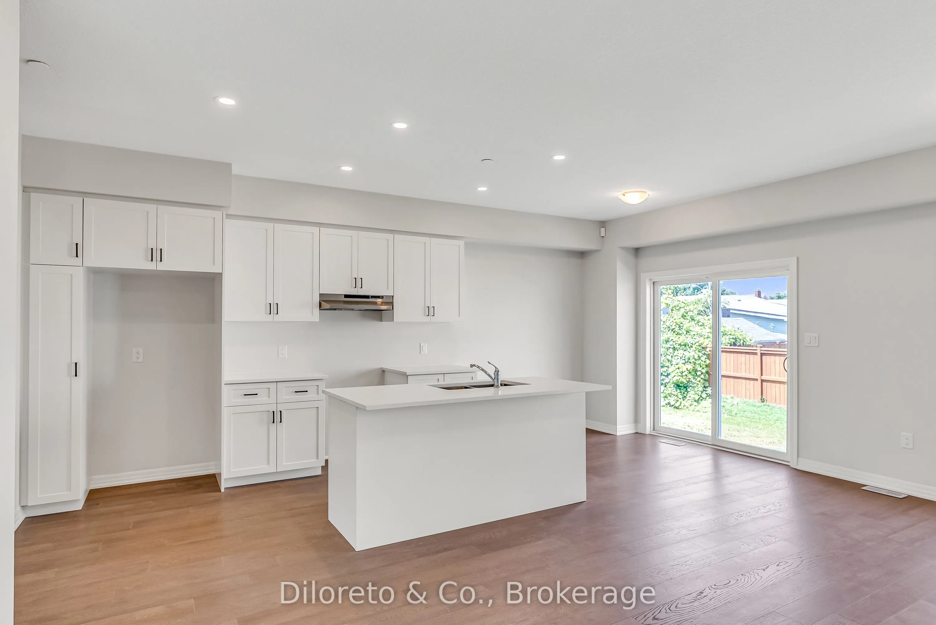 6 Bromley Drive