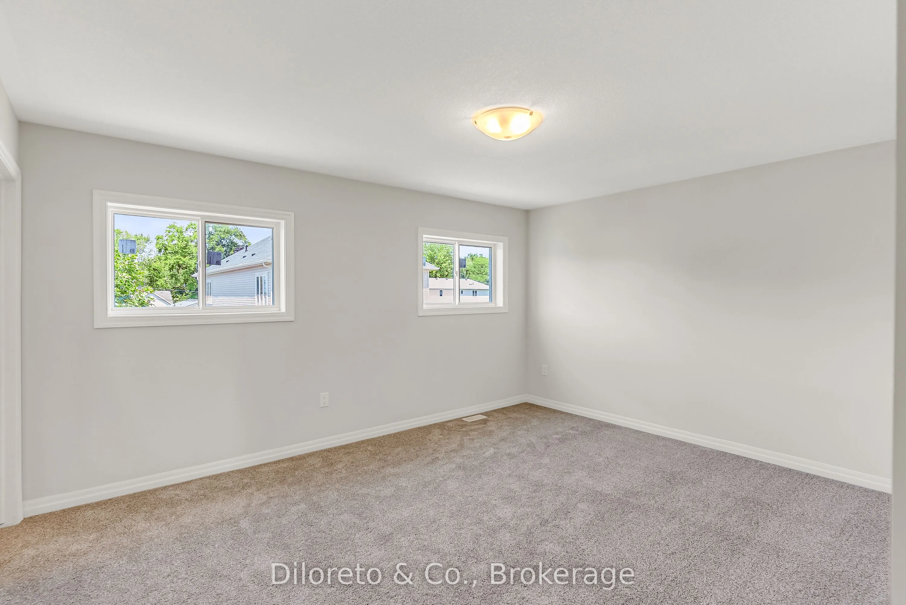 6 Bromley Drive