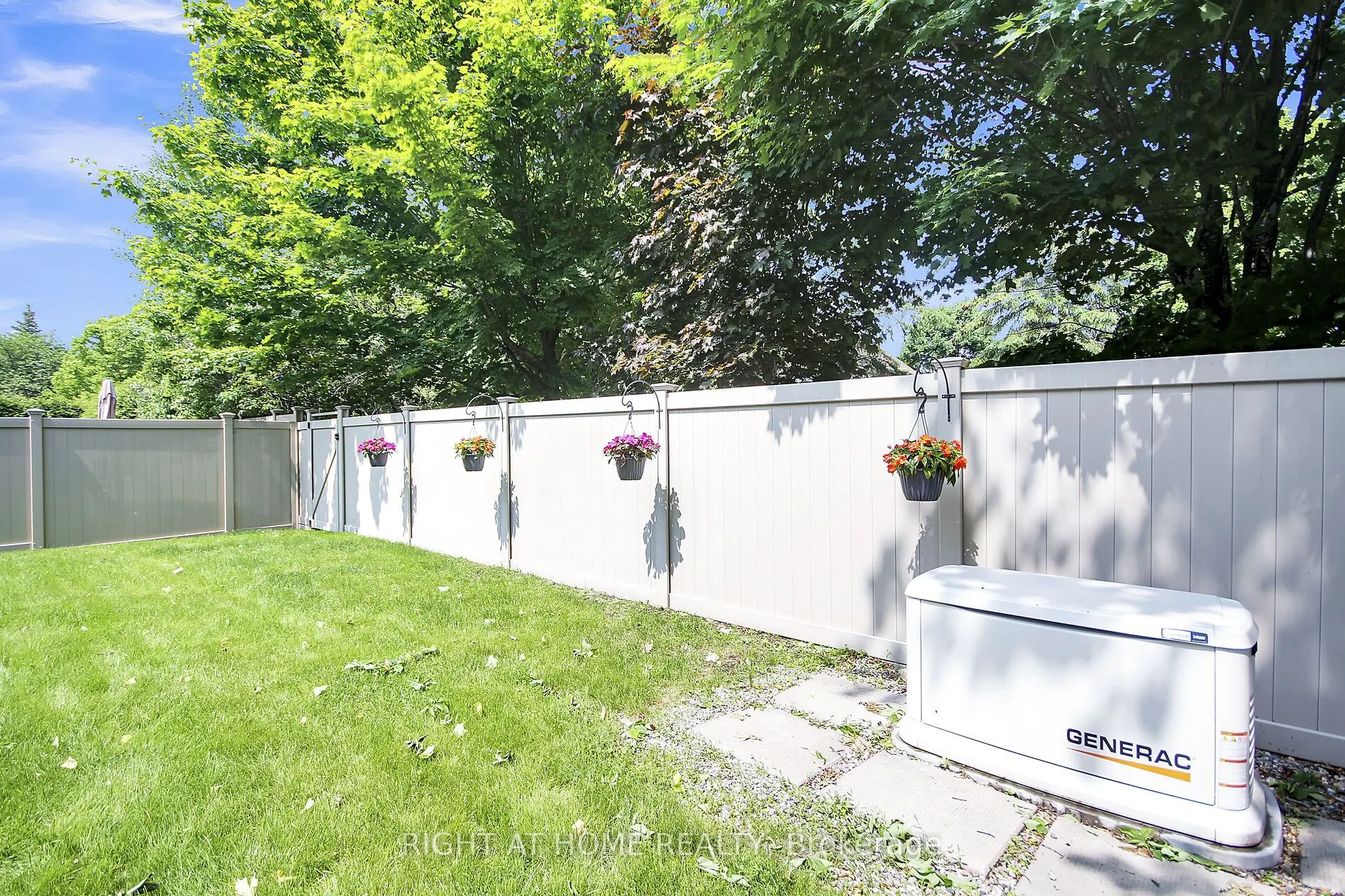 13 Sirocco Crescent