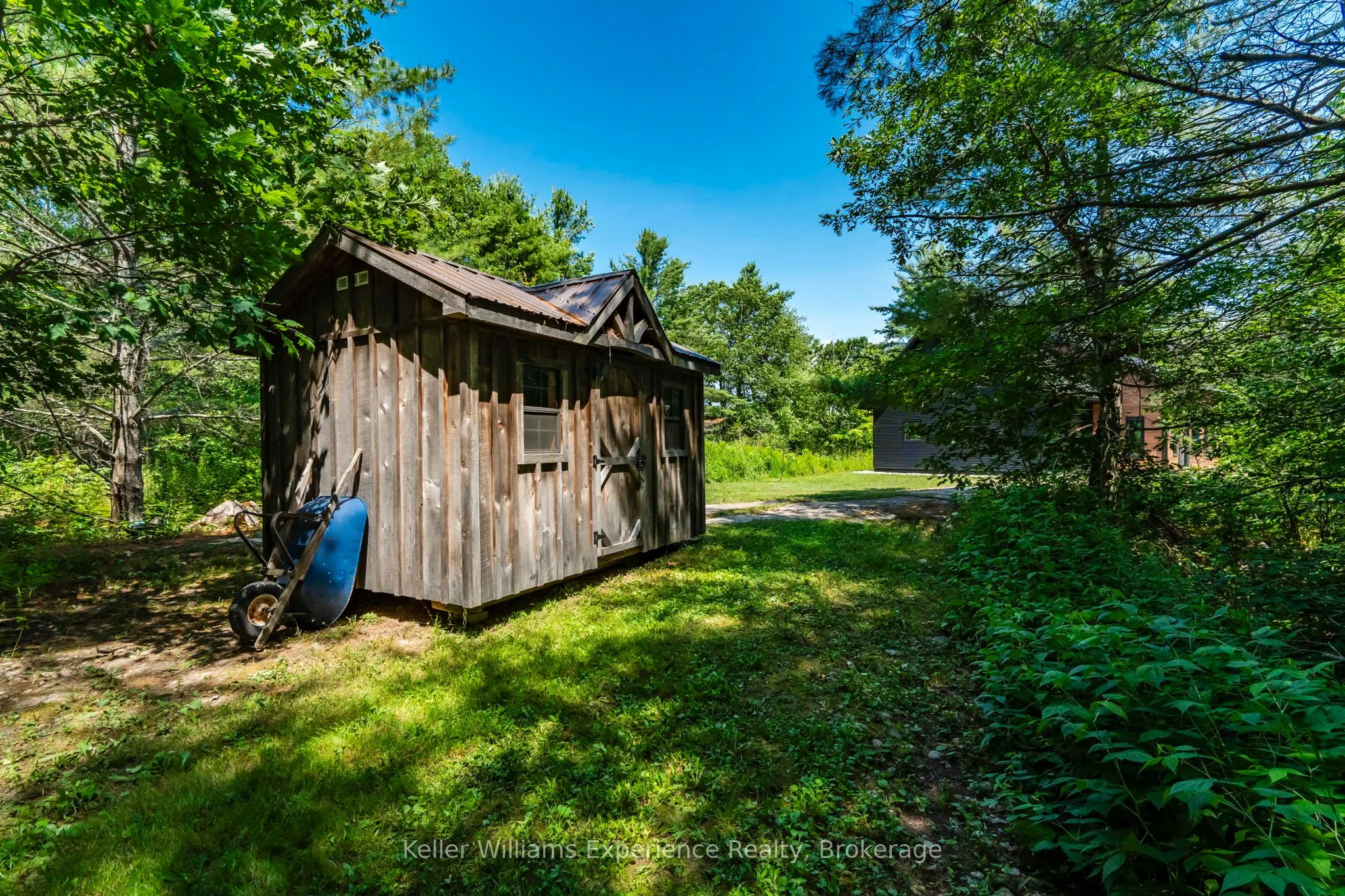753 Honey Harbour Road