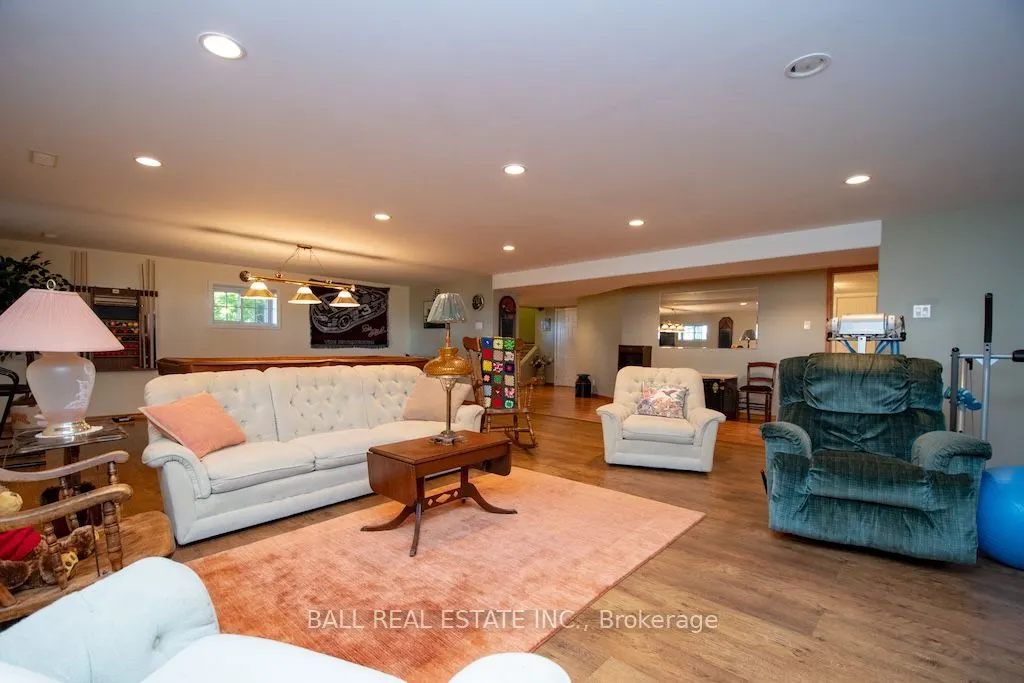 919 Cook Road