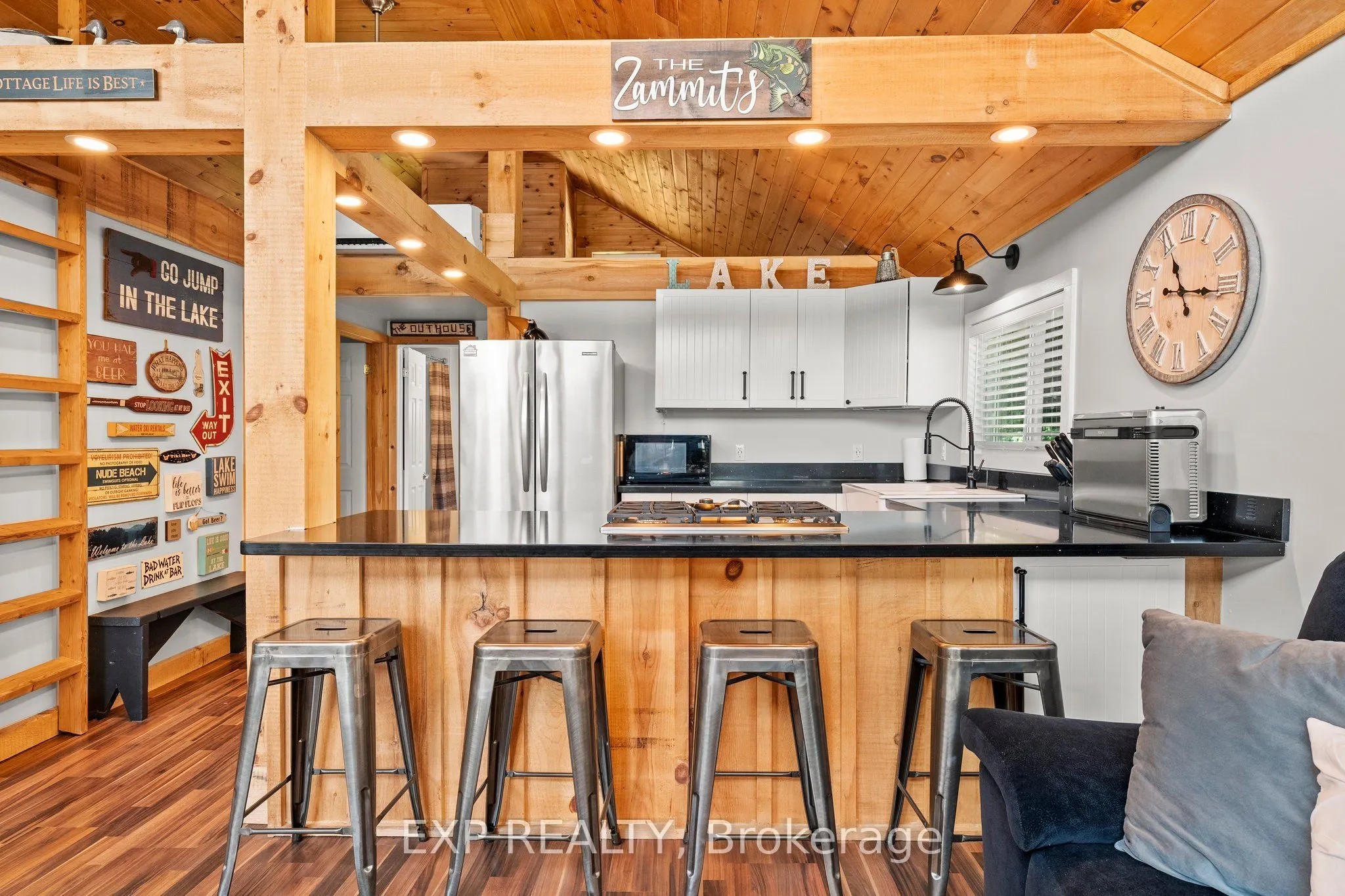 104 FULSOM Crescent