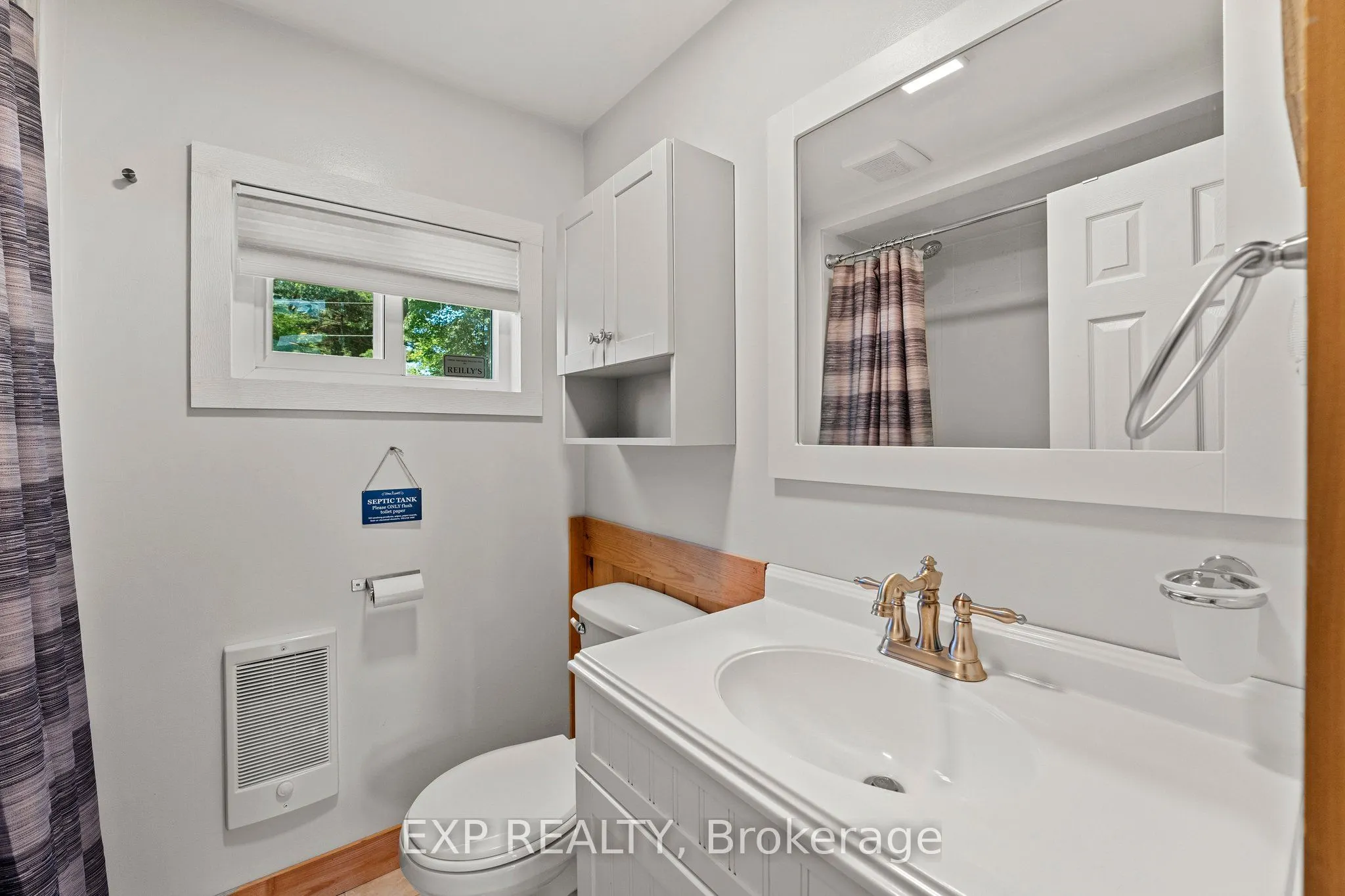 104 FULSOM Crescent