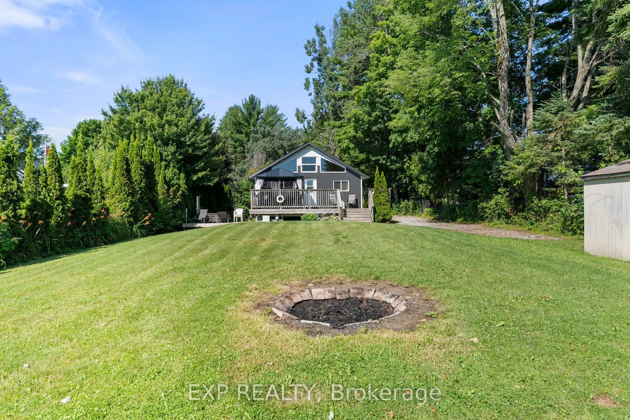 104 FULSOM Crescent