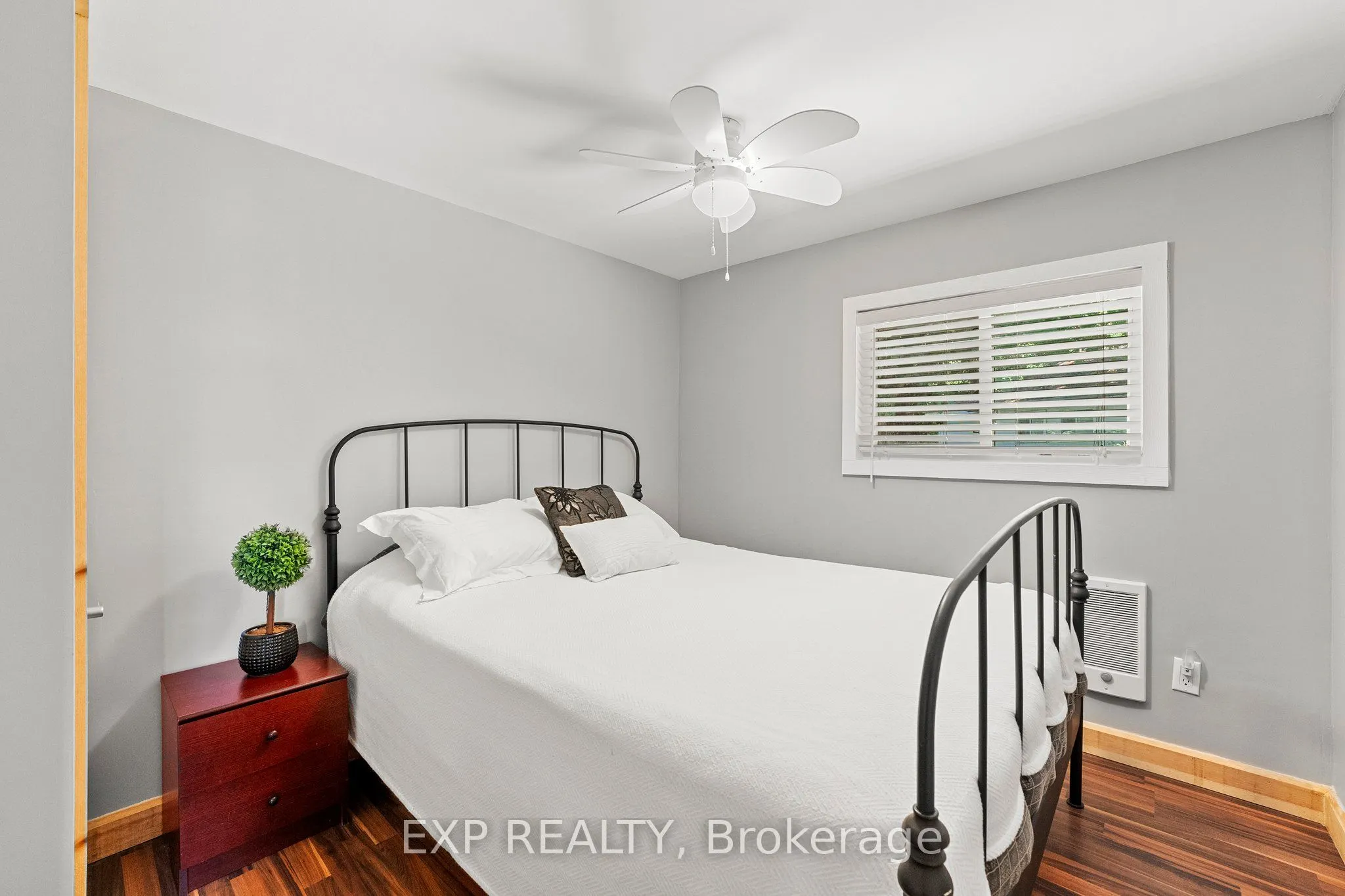 104 FULSOM Crescent