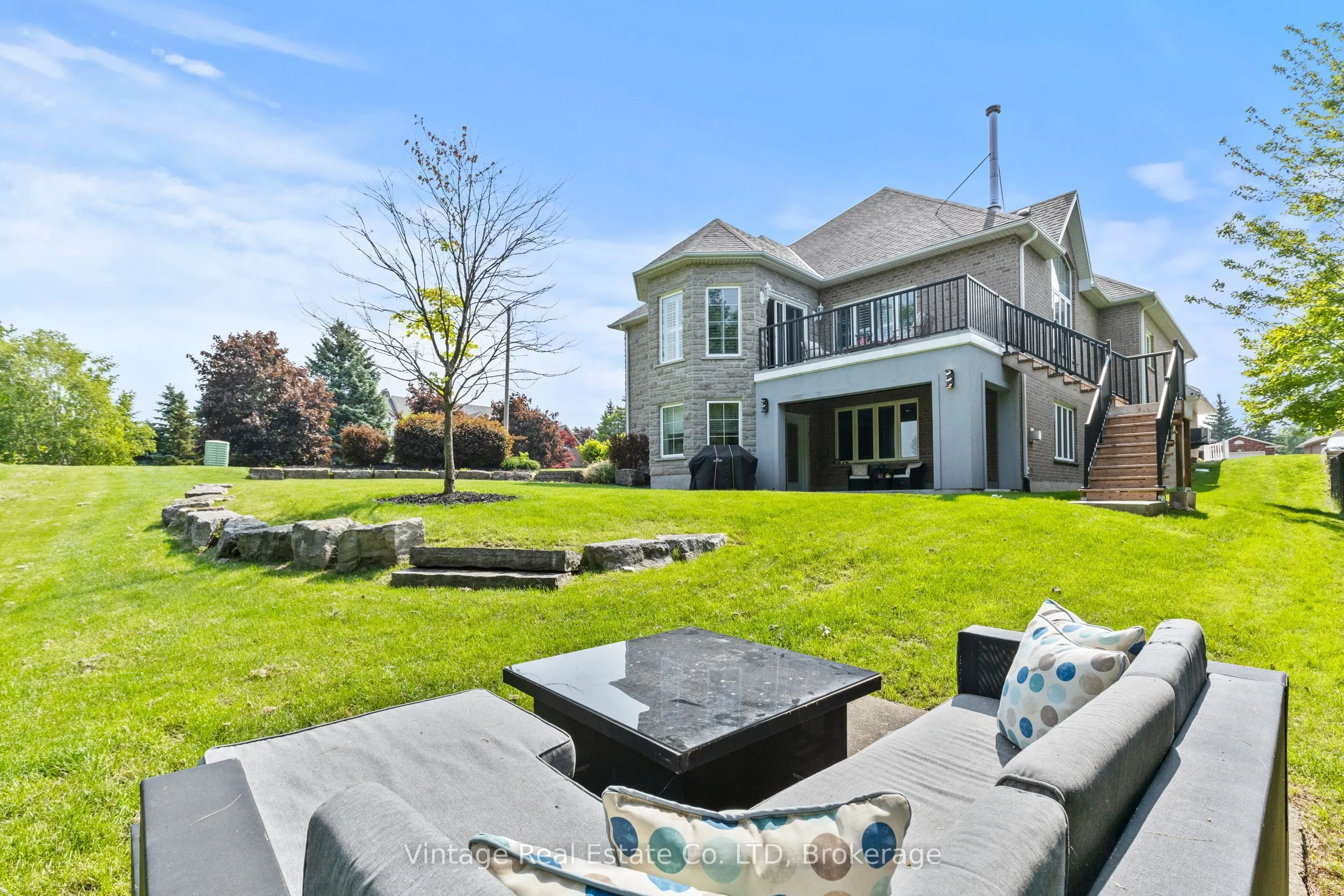 3689 Cardinal Drive