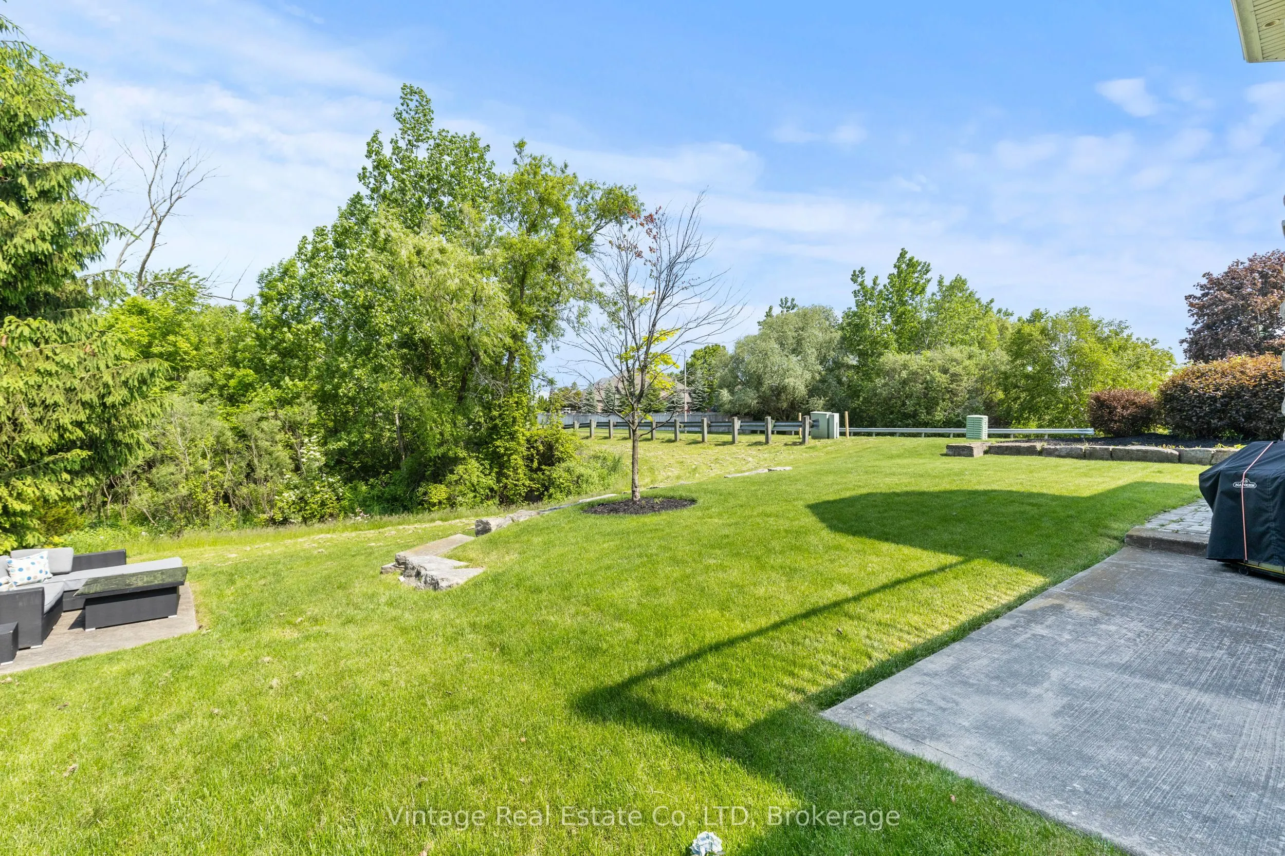 3689 Cardinal Drive