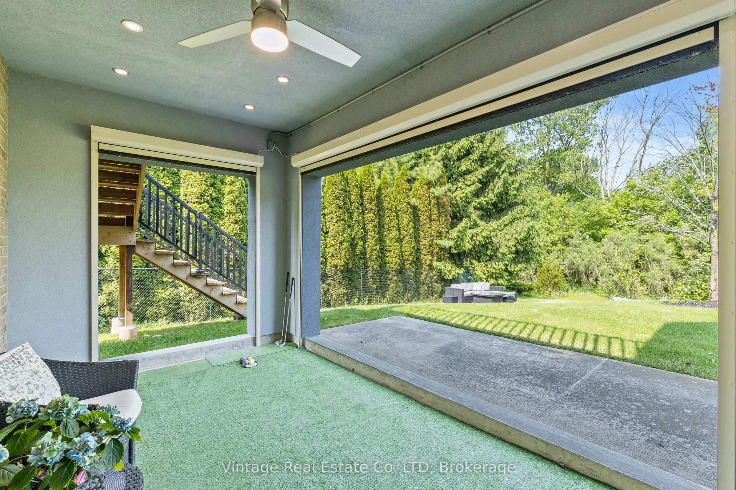3689 Cardinal Drive