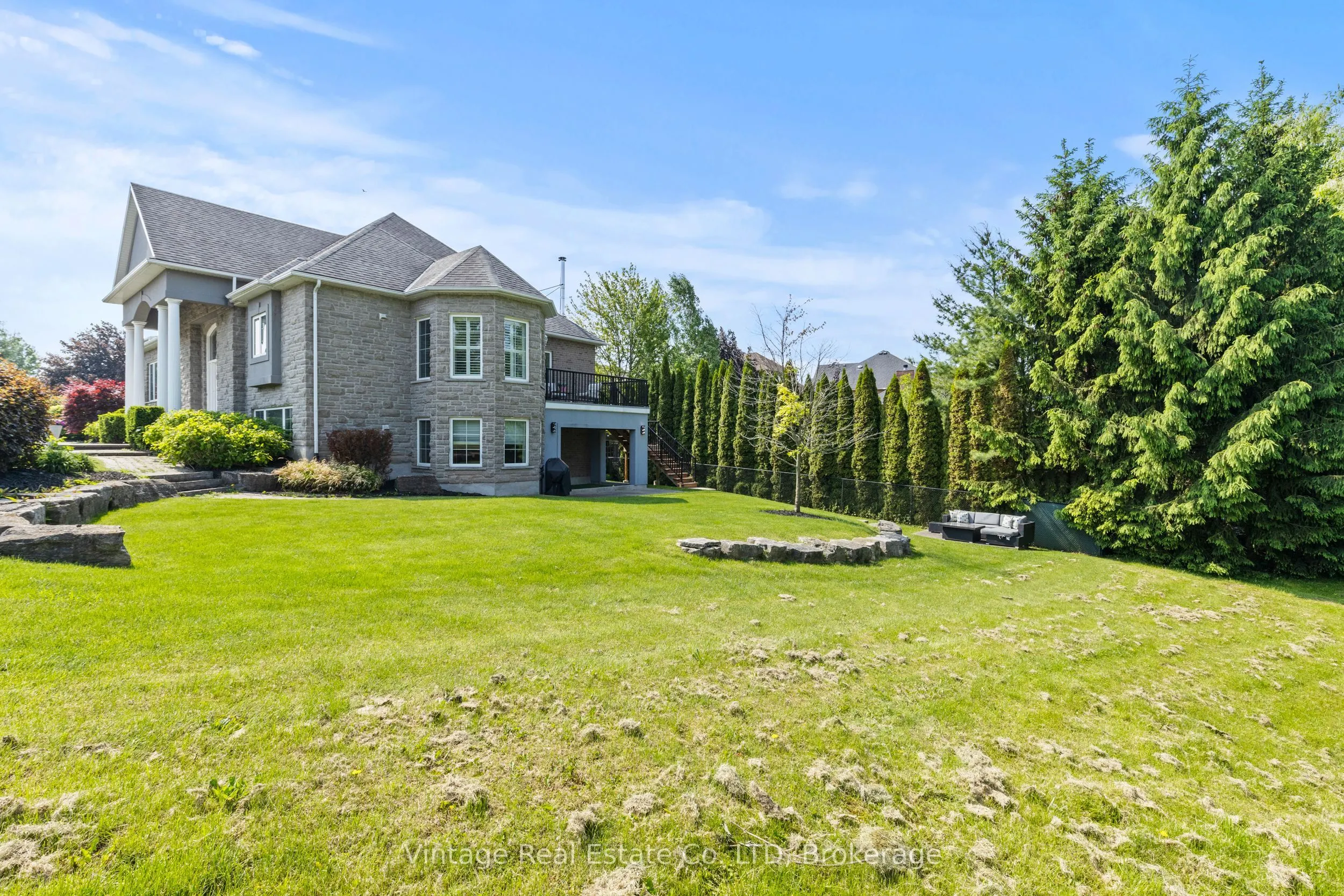 3689 Cardinal Drive