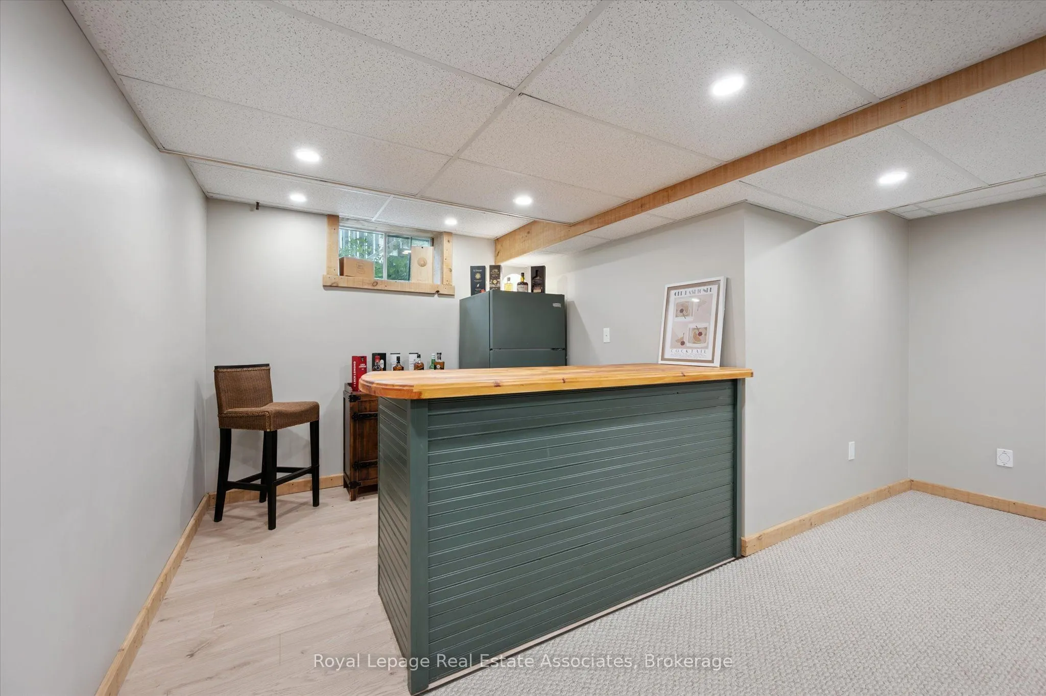 23 Brock Road N