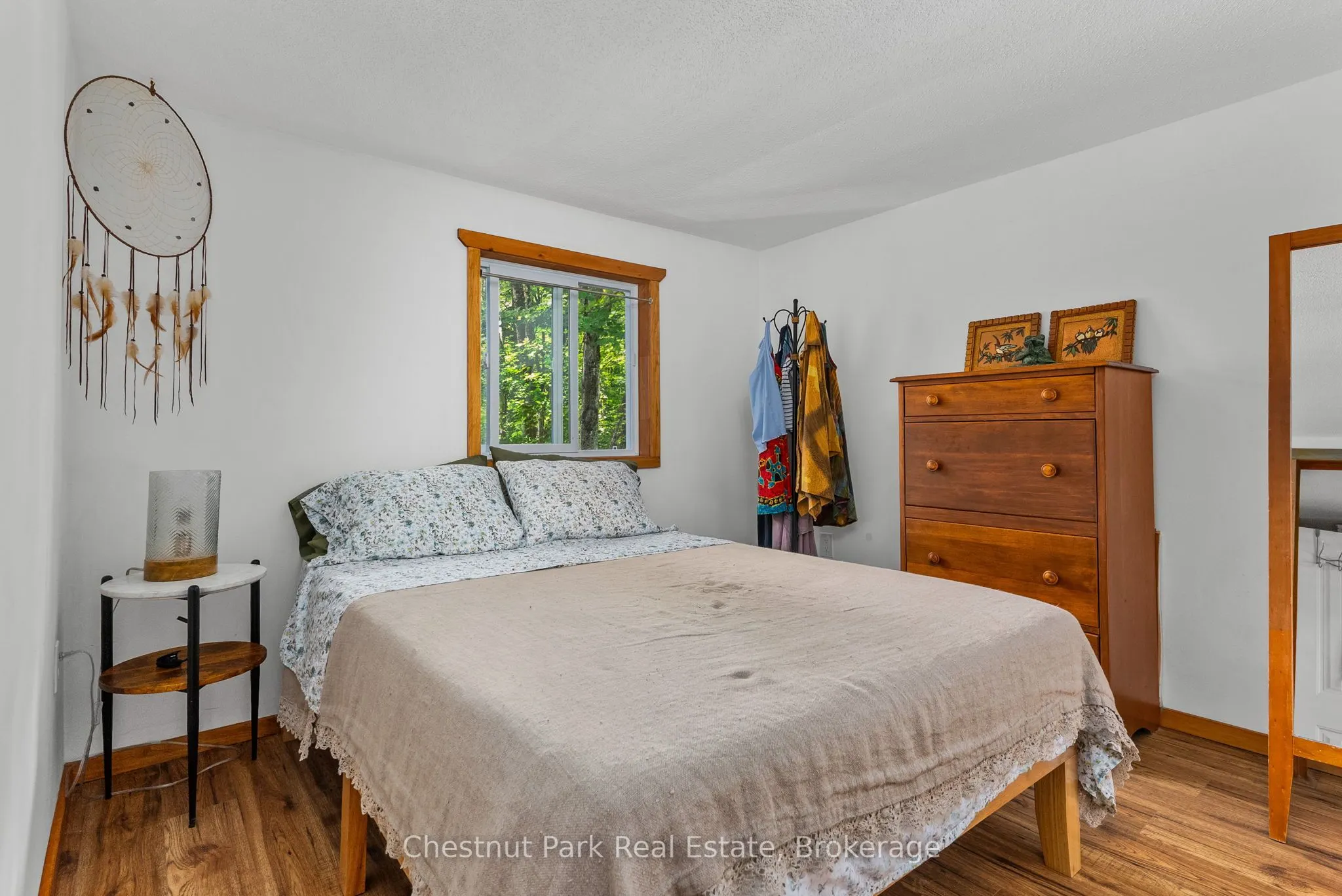 869 Muskoka Road 10
