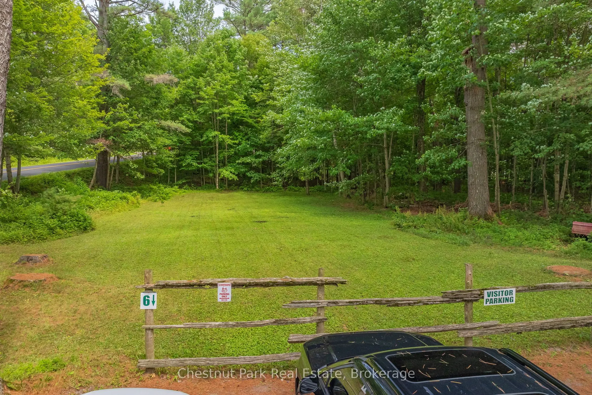 869 Muskoka Road 10