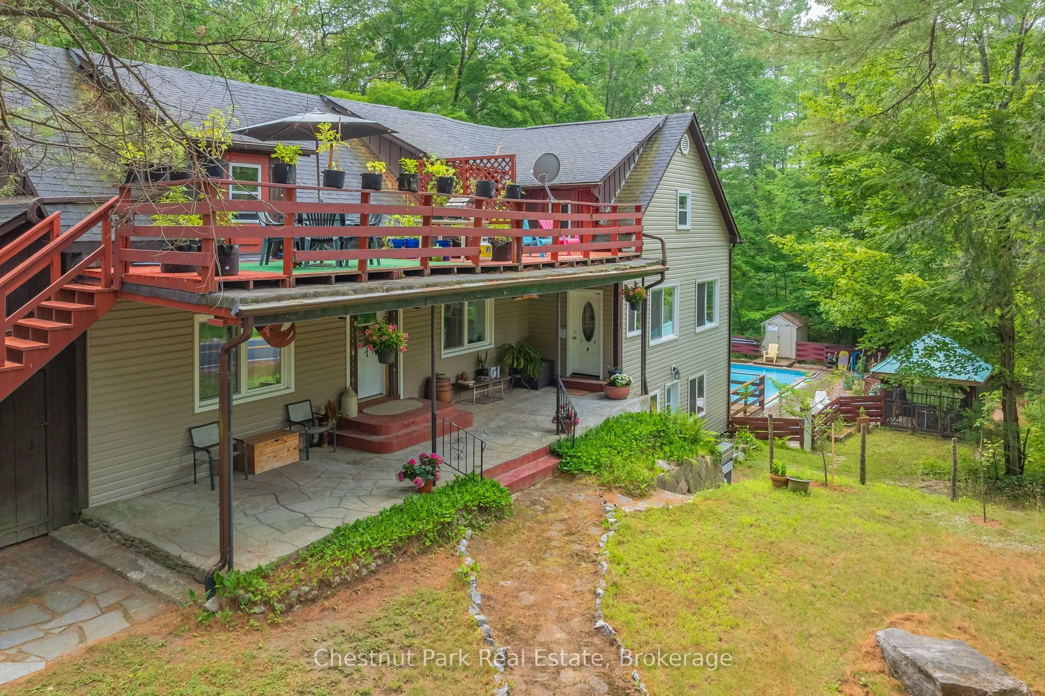 869 Muskoka Road 10