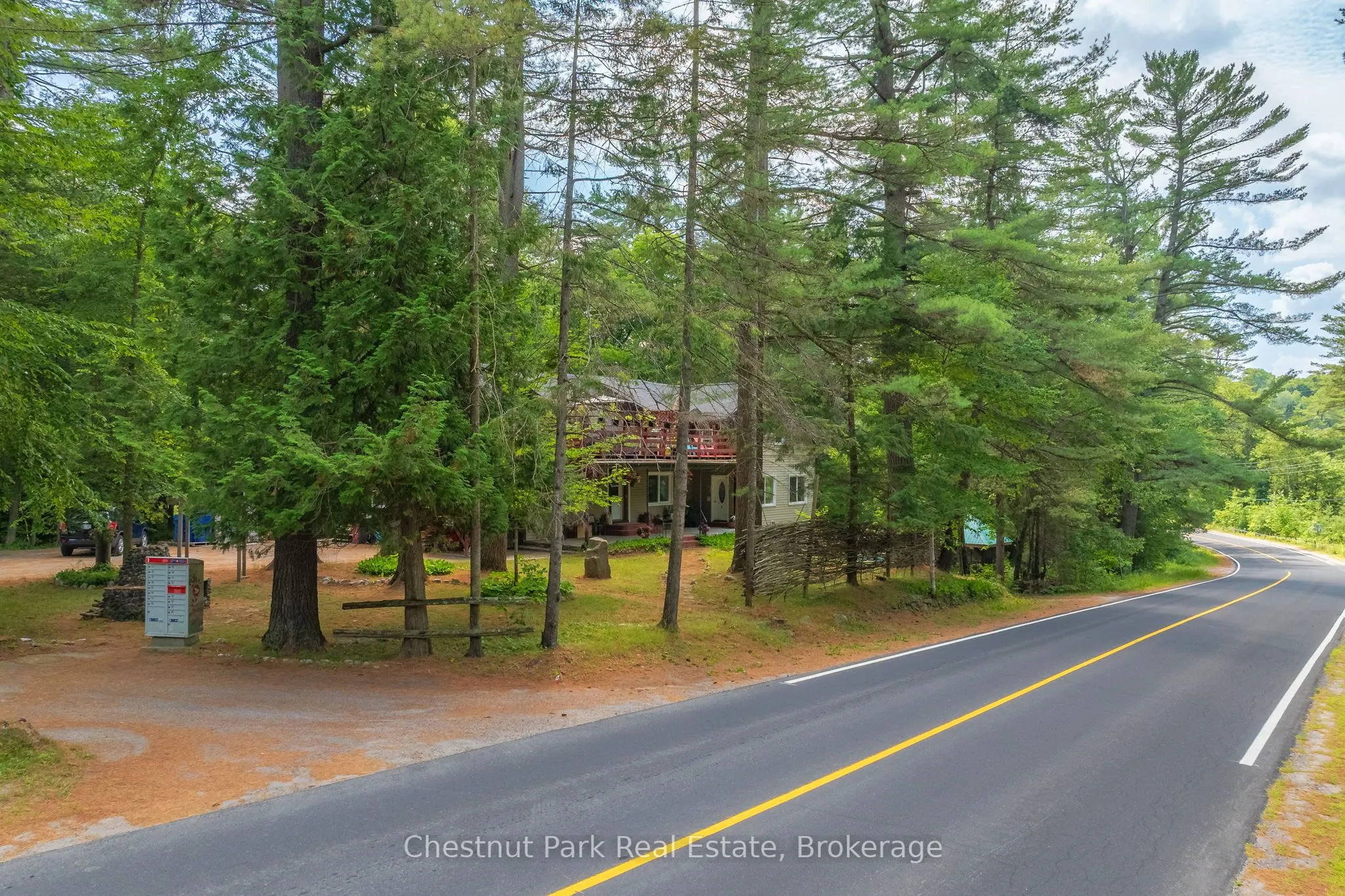 869 Muskoka Road 10