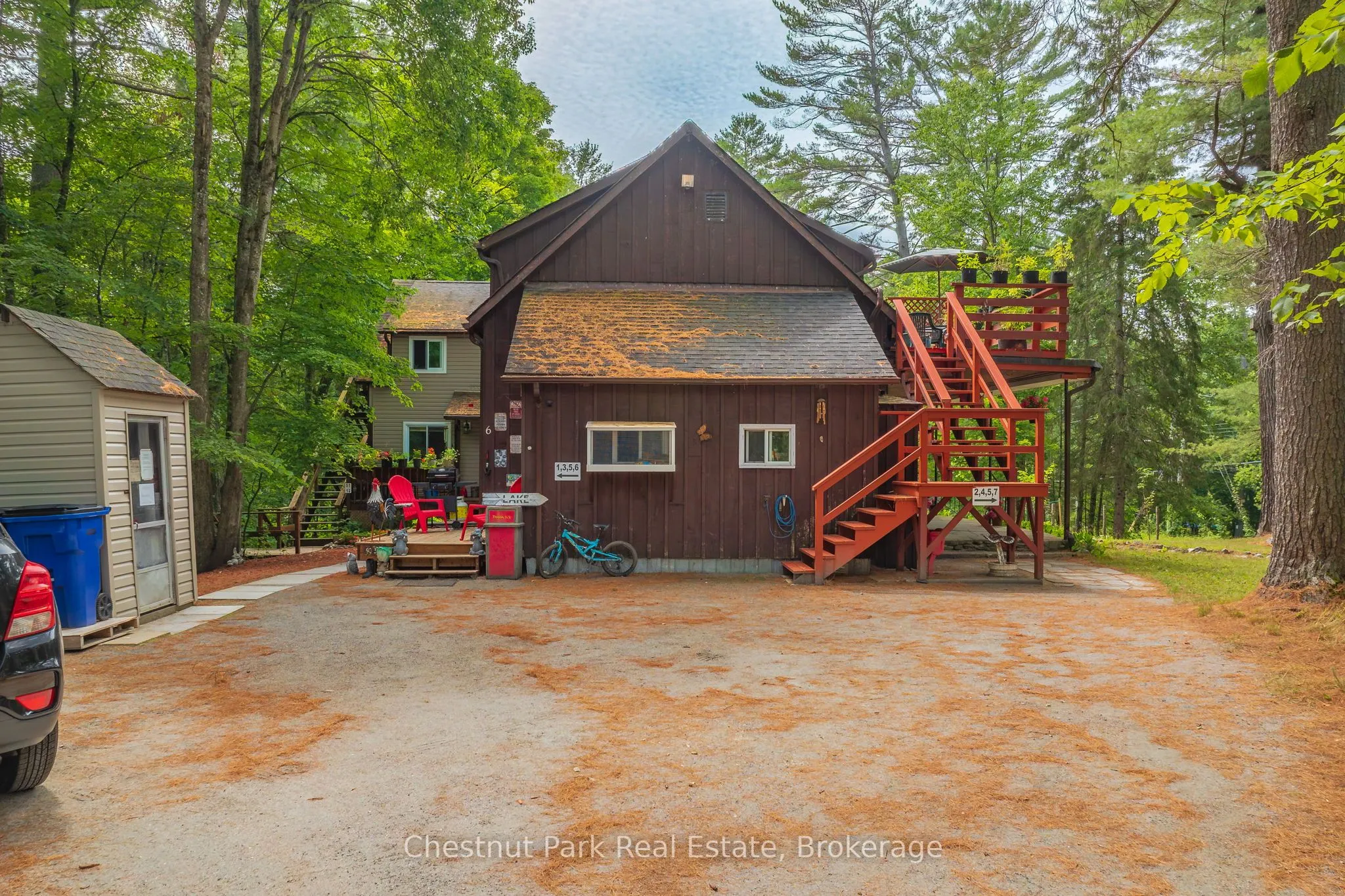 869 Muskoka Road 10