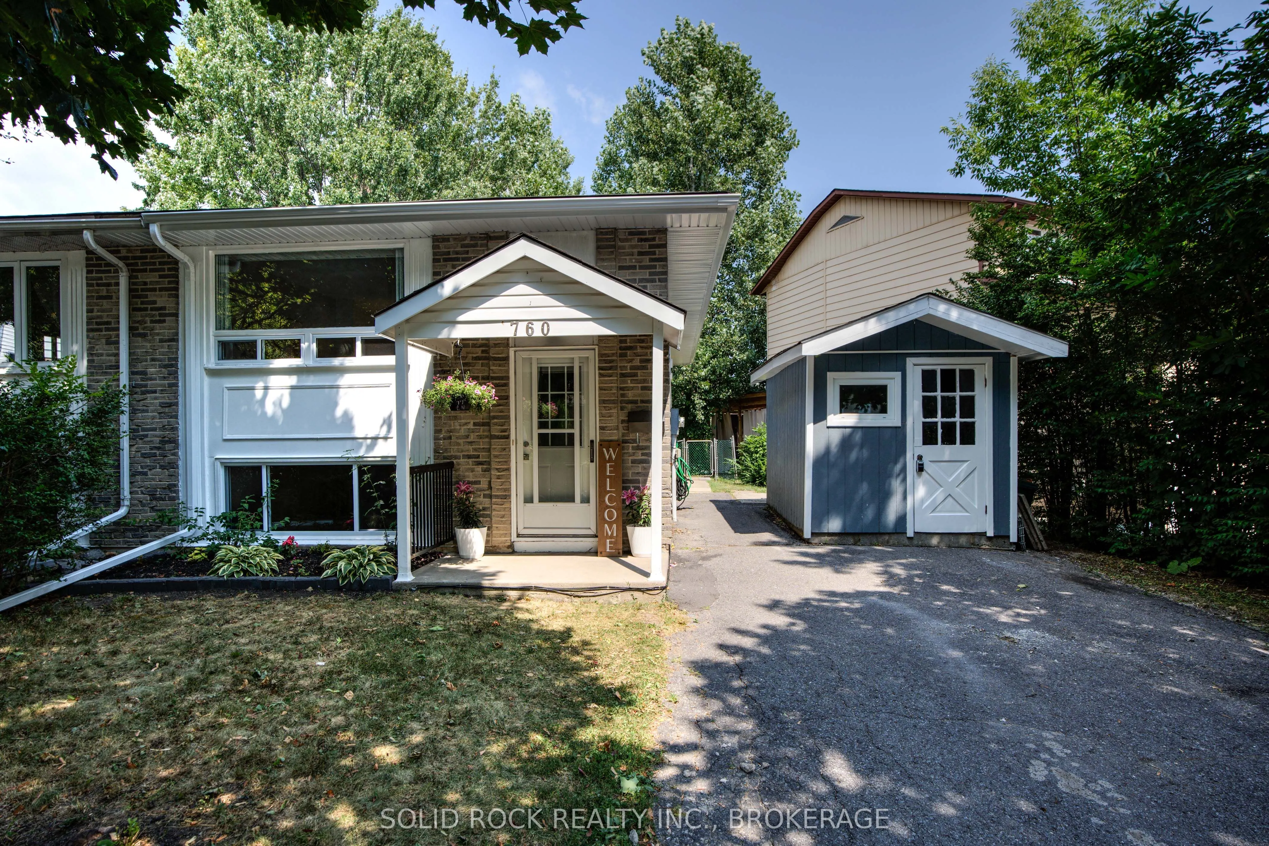 760 Grouse Crescent