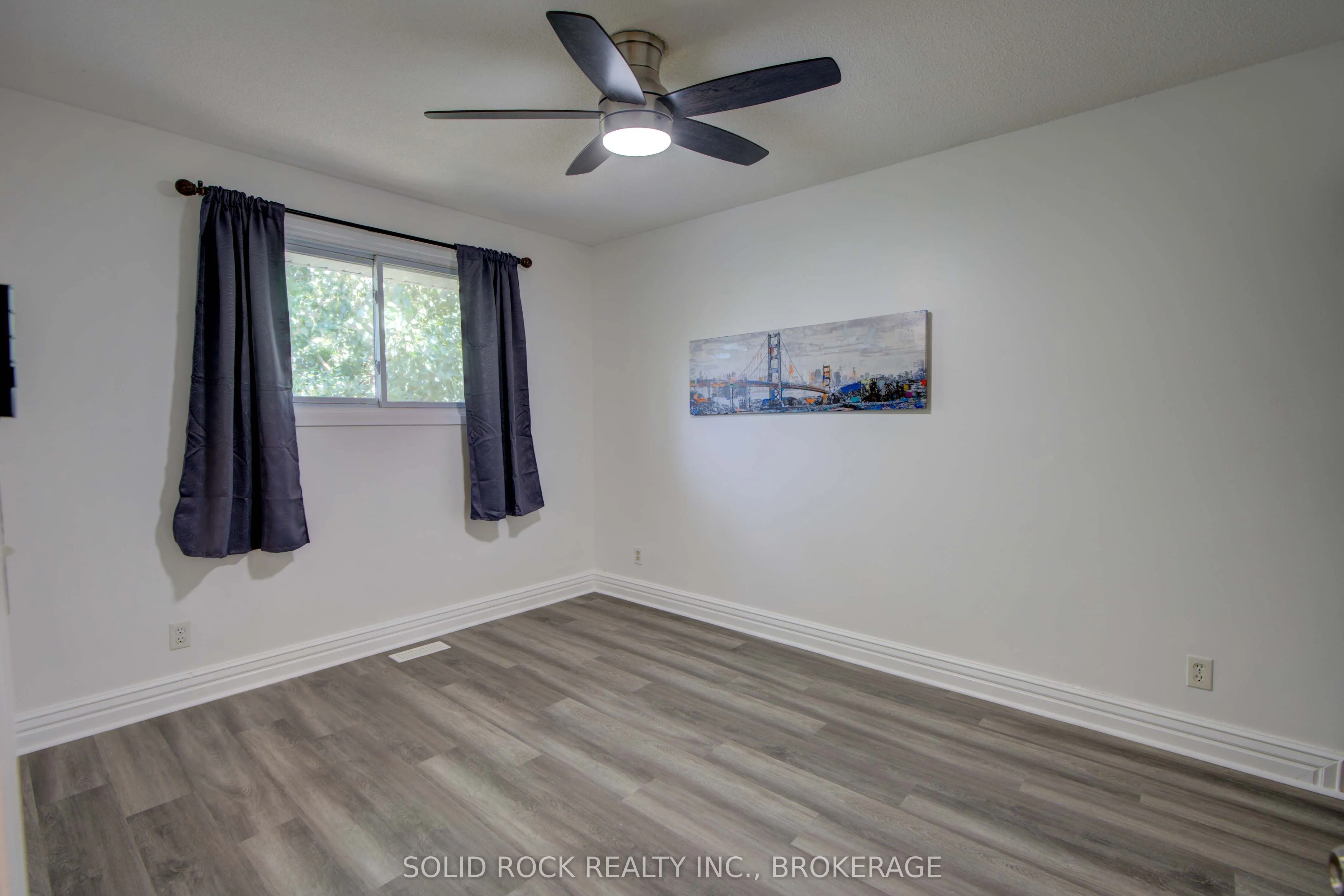 760 Grouse Crescent