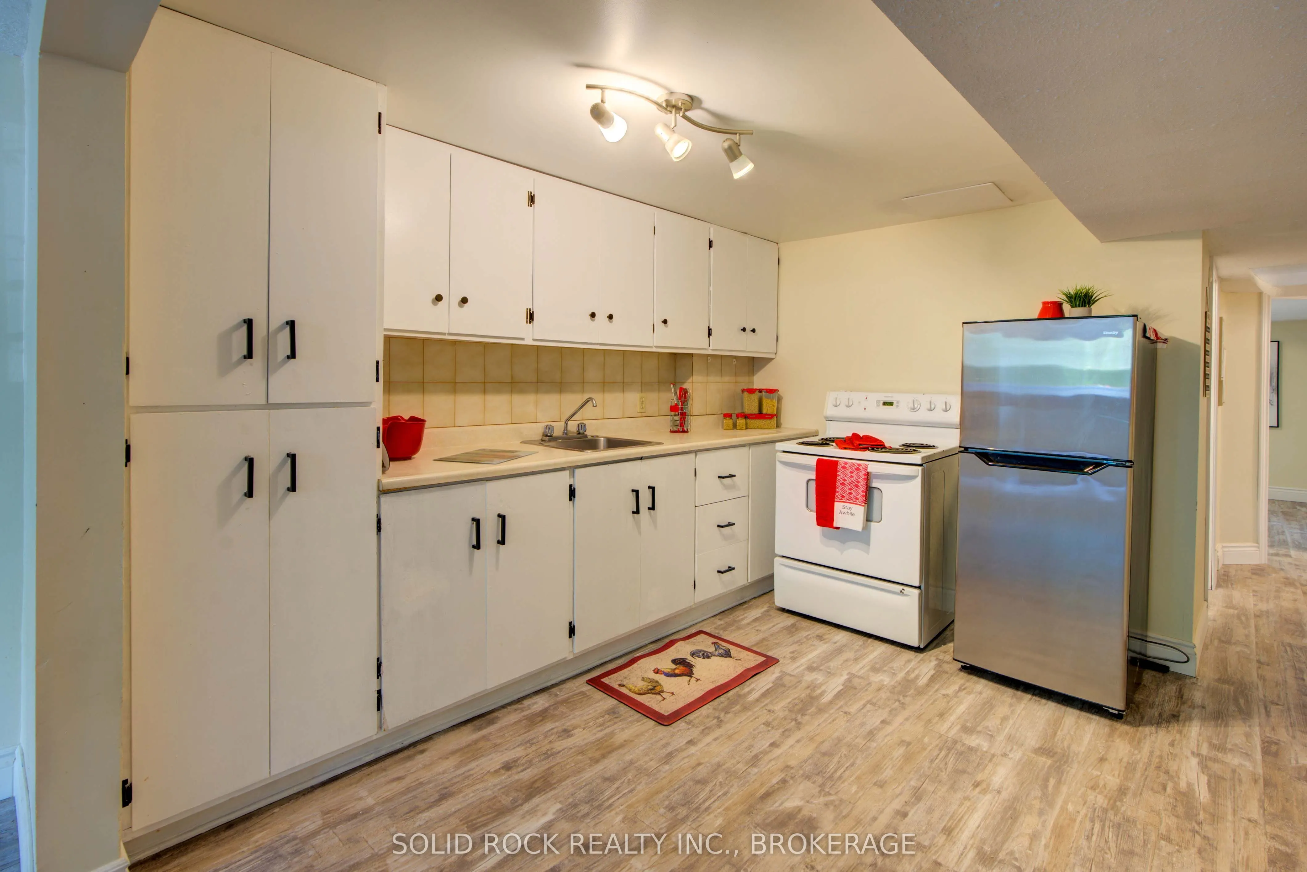 760 Grouse Crescent