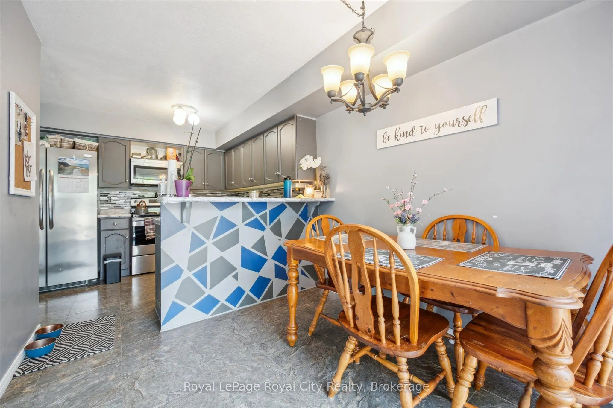 86 Swift Crescent