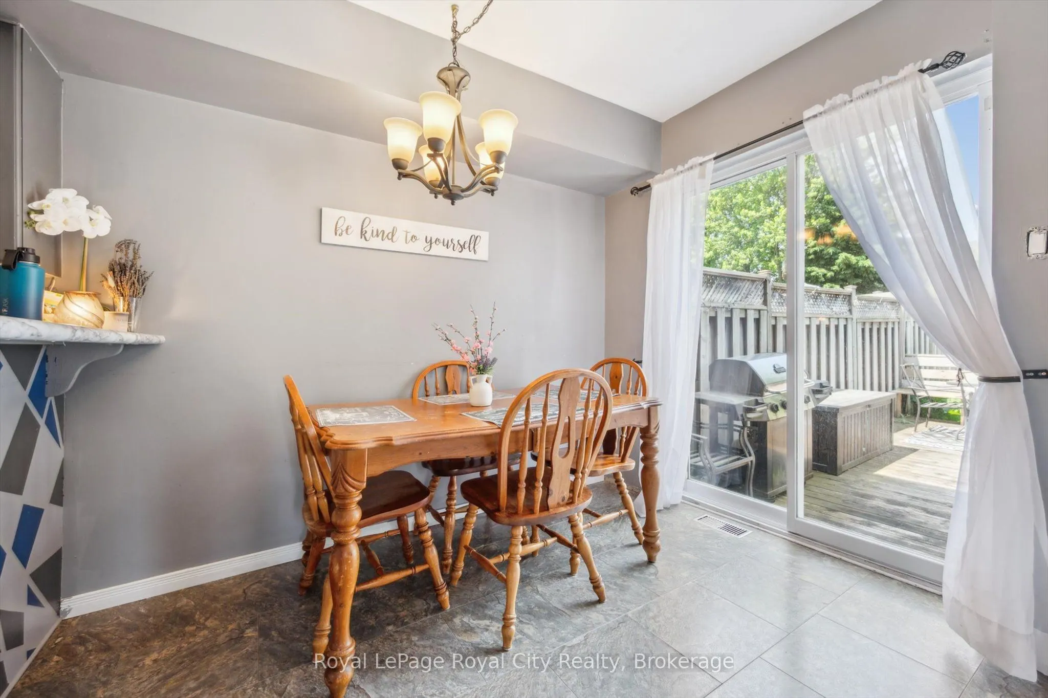 86 Swift Crescent
