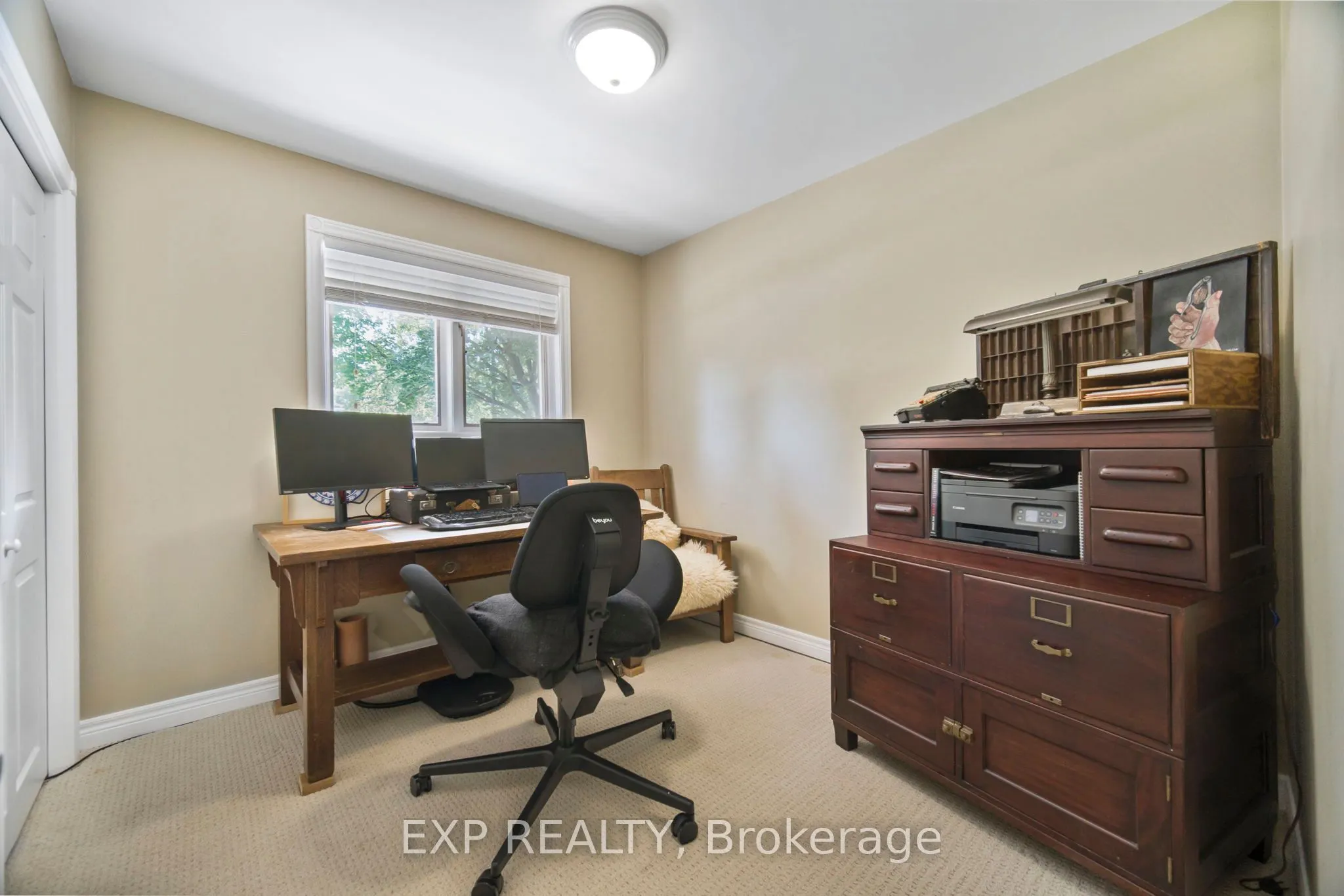 15 Hawthorne Road