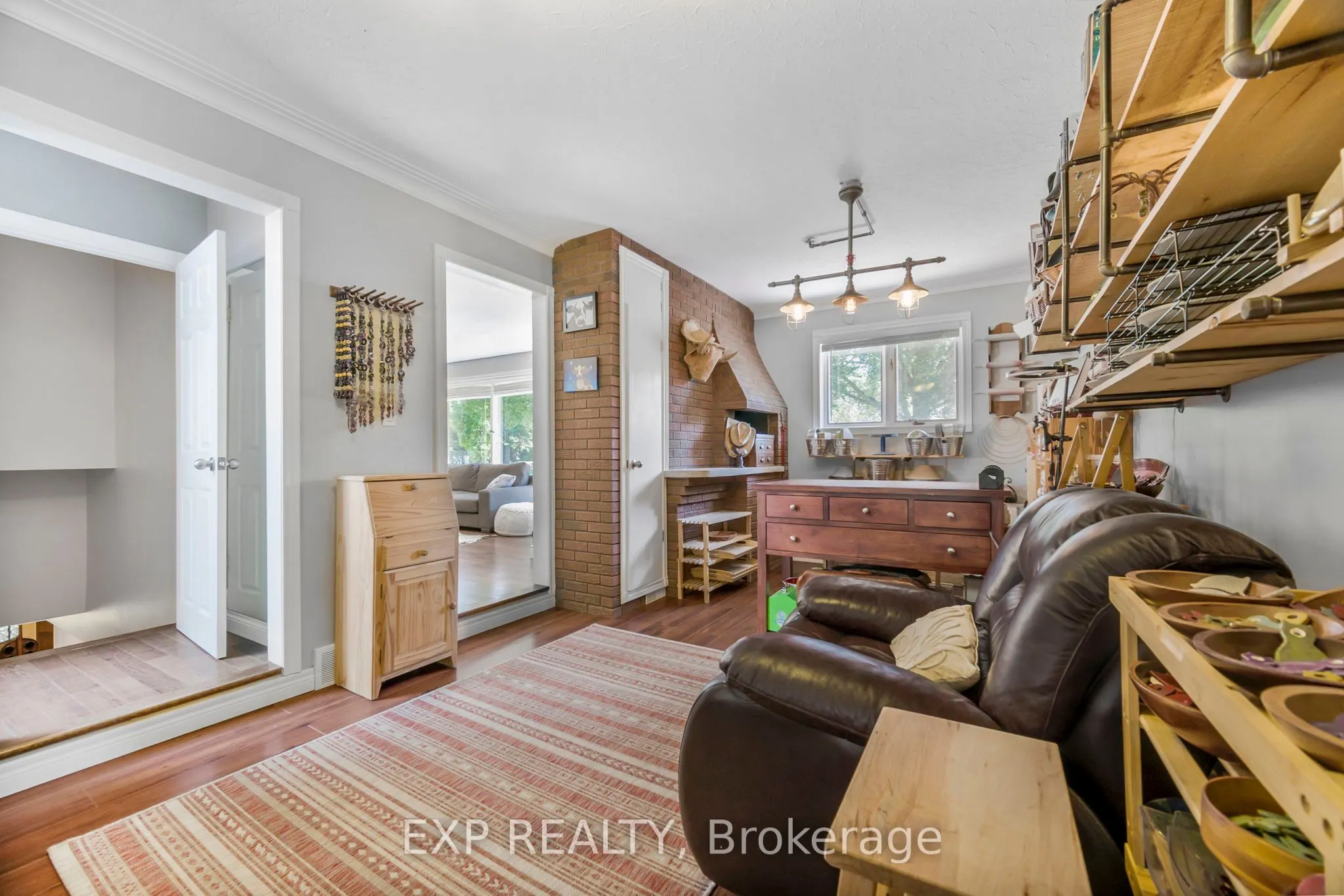 15 Hawthorne Road