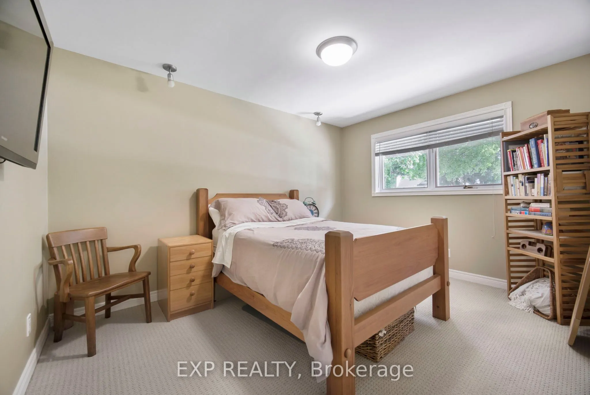 15 Hawthorne Road