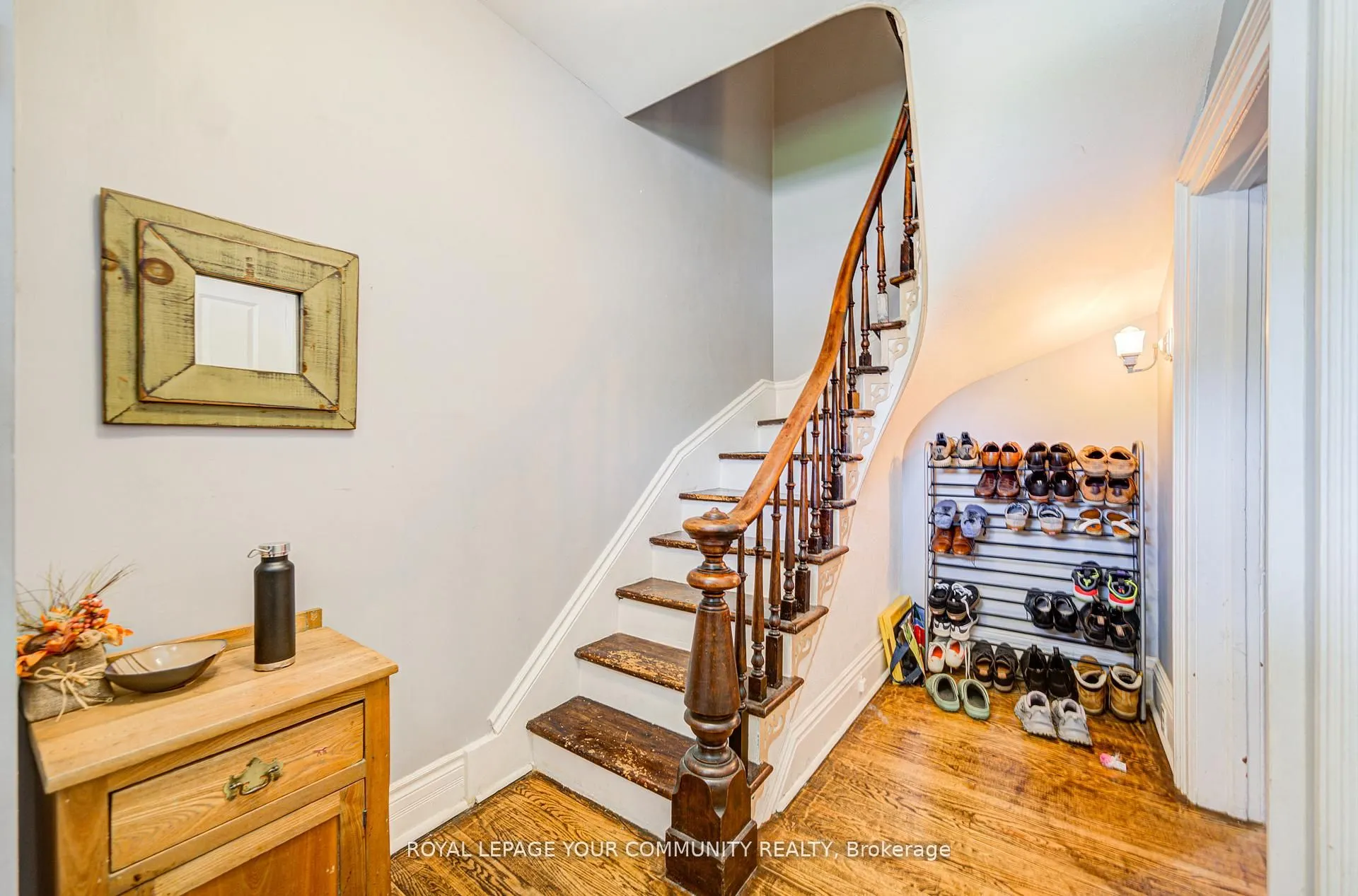 83 Concession Street