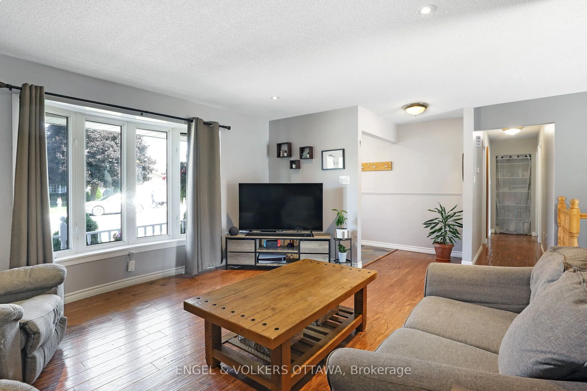 4 Maple Drive