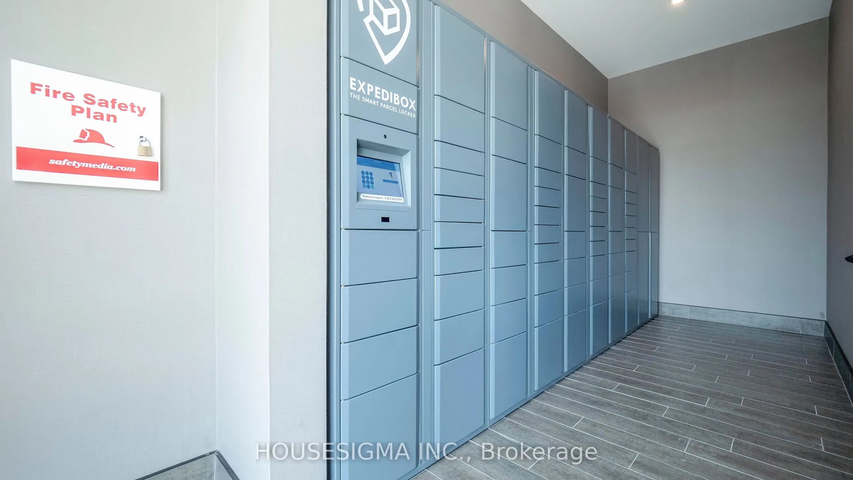 470 Dundas Street E, #606