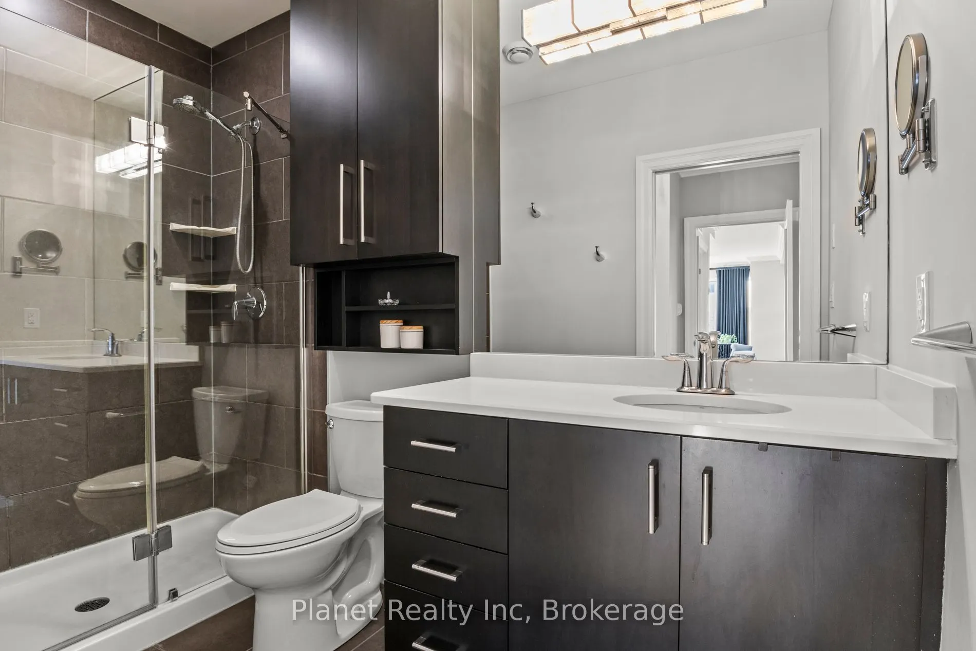 160 Macdonell Street, #1607
