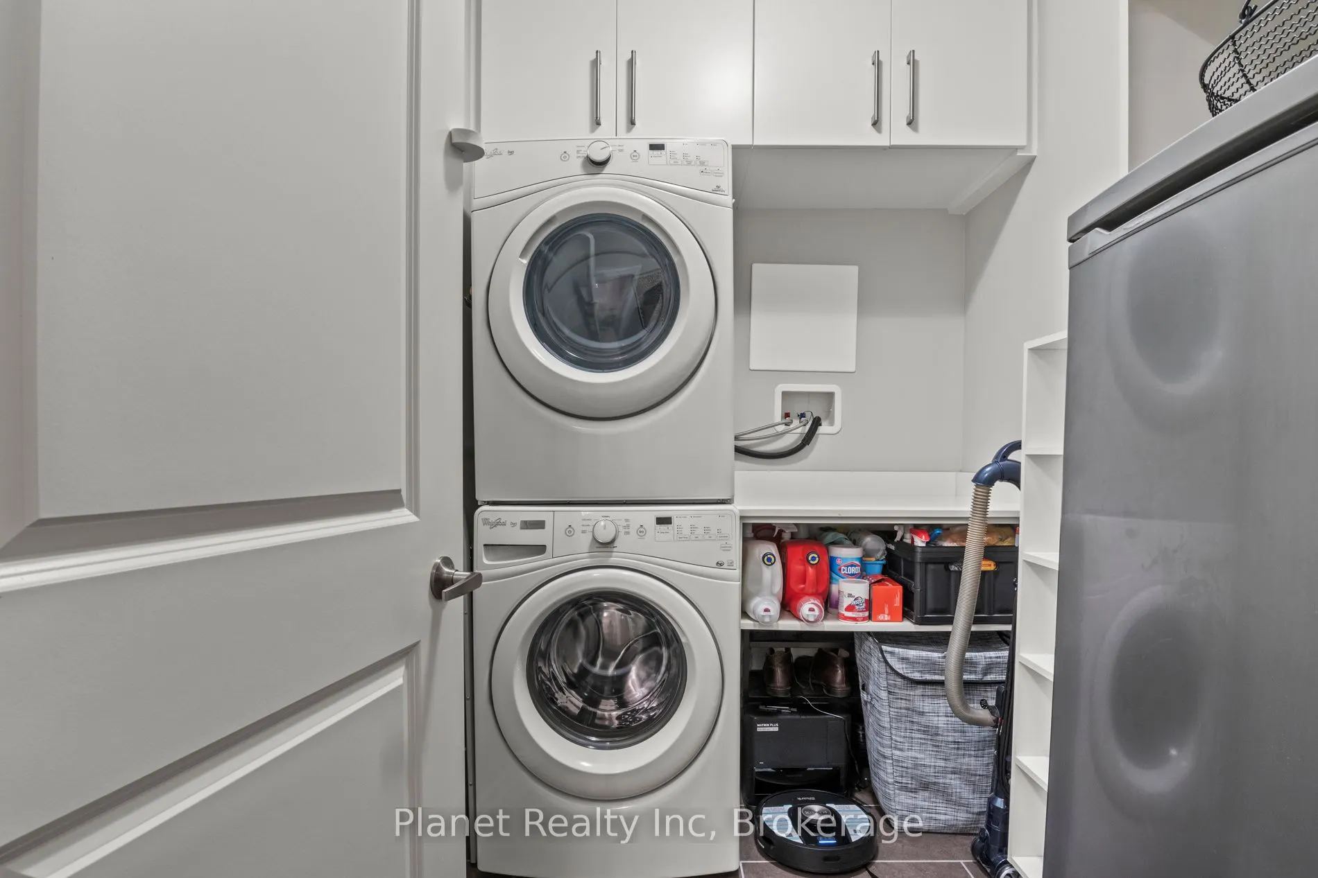 160 Macdonell Street, #1607