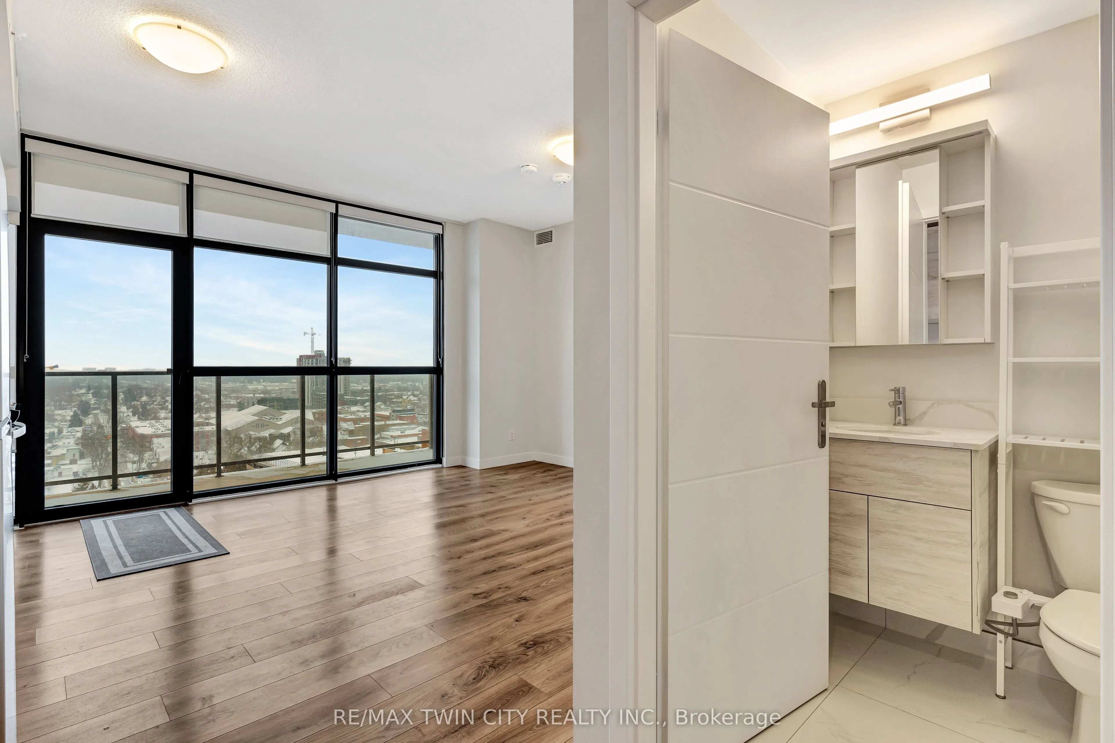 60 Frederick Street, #1214