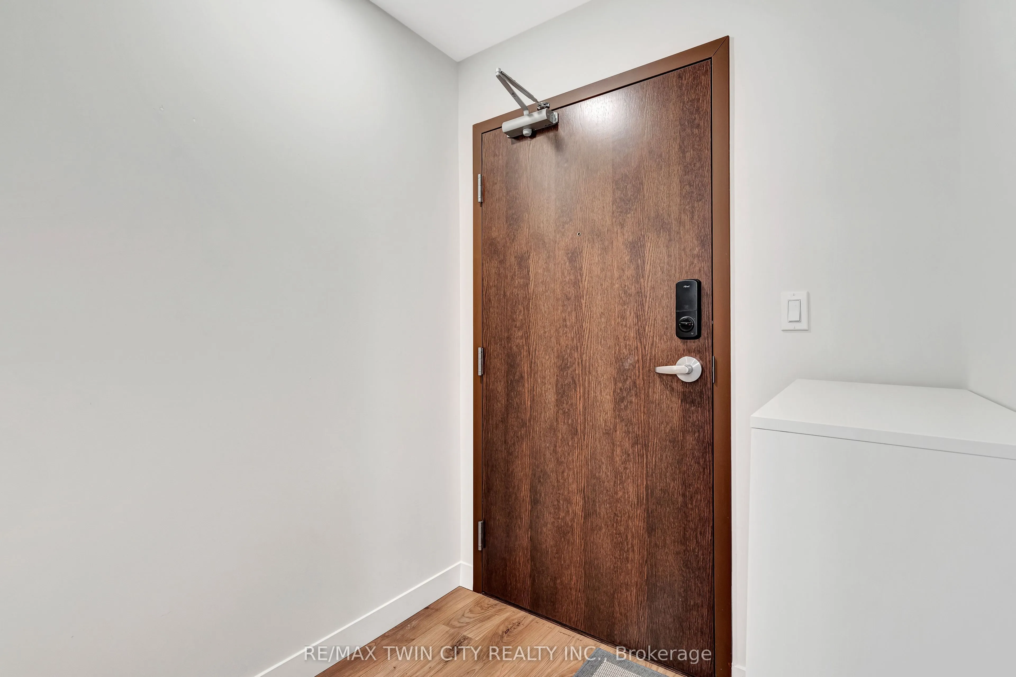 60 Frederick Street, #1214