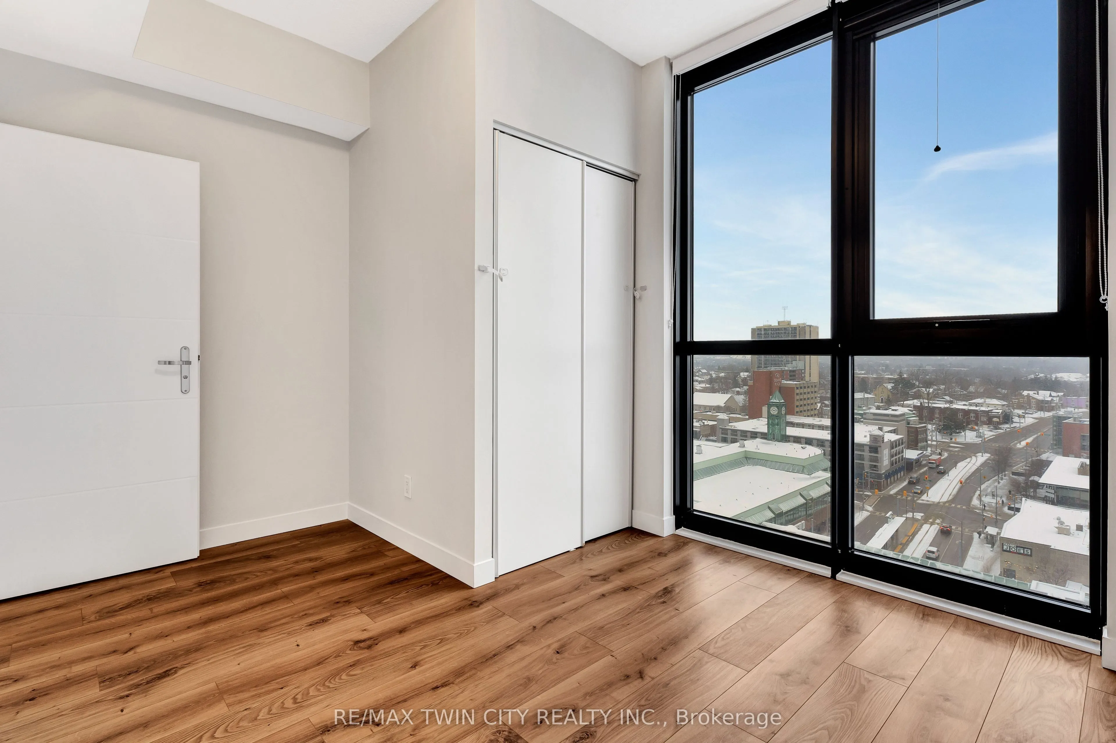 60 Frederick Street, #1214